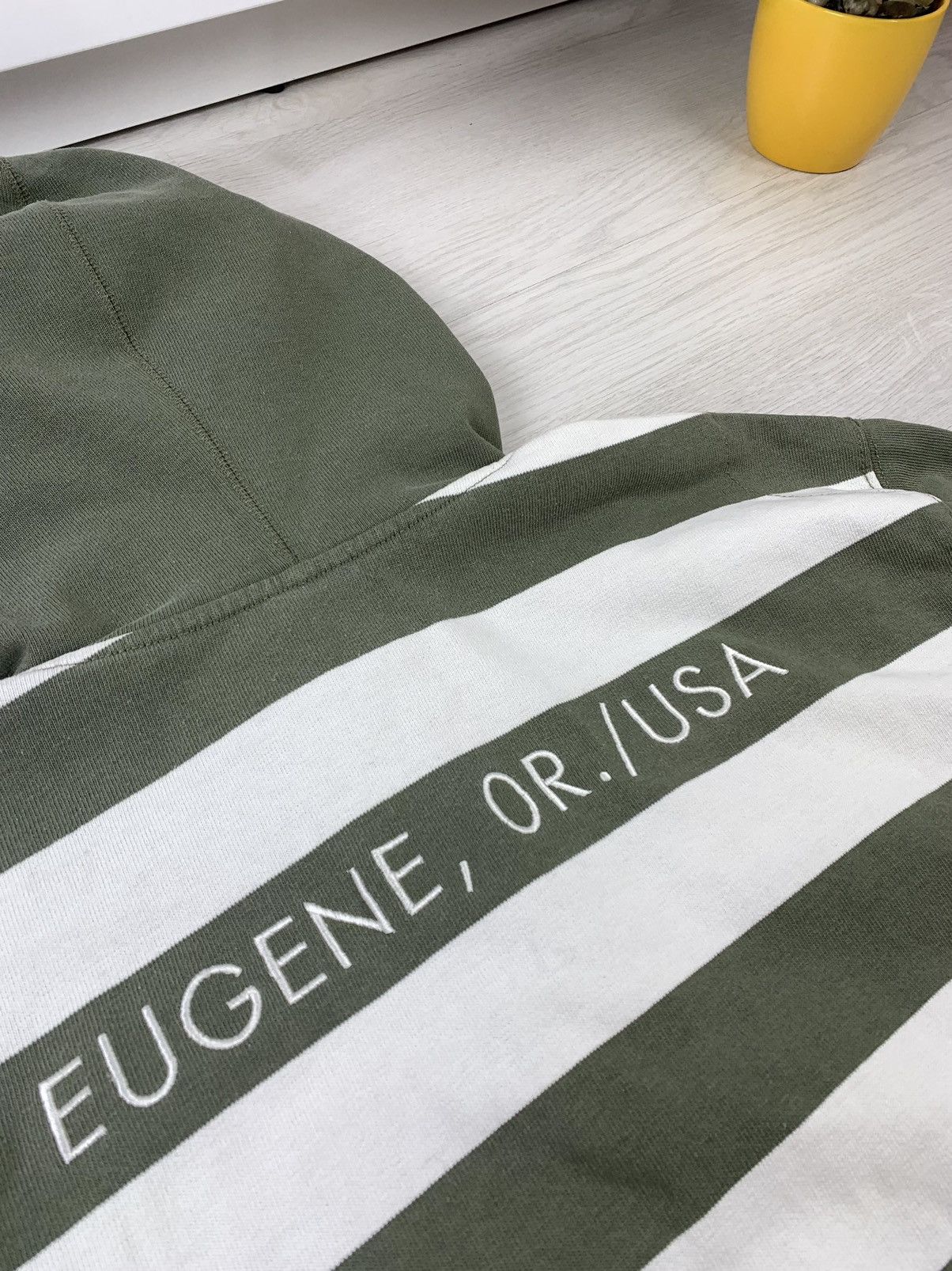 Vintage Nike Vintage Y2K Hoodie Eugene Oregon Size XL Mens Size US XL / EU 56 / 4 - 8 Thumbnail