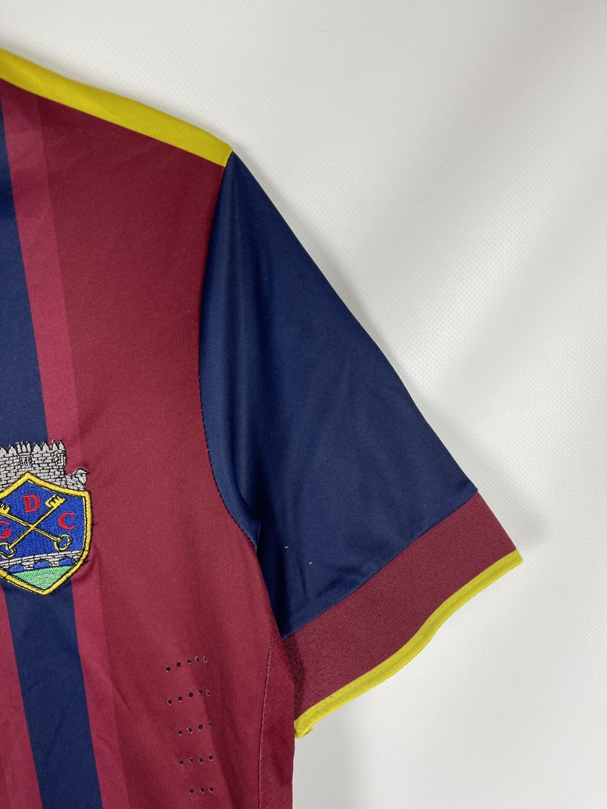 Other Lacatoni G.D. Chaves 2016 2017 home soccer jersey football Size US S / EU 44-46 / 1 - 6 Thumbnail