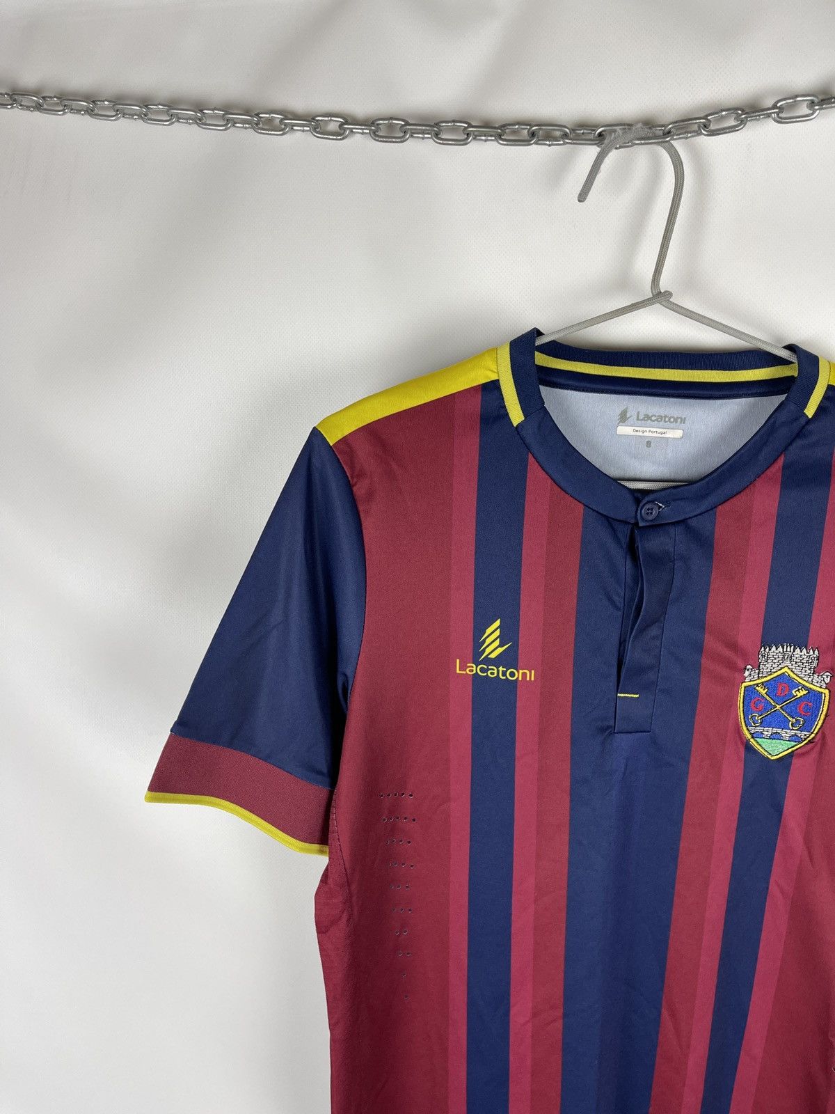 Other Lacatoni G.D. Chaves 2016 2017 home soccer jersey football Size US S / EU 44-46 / 1 - 3 Thumbnail