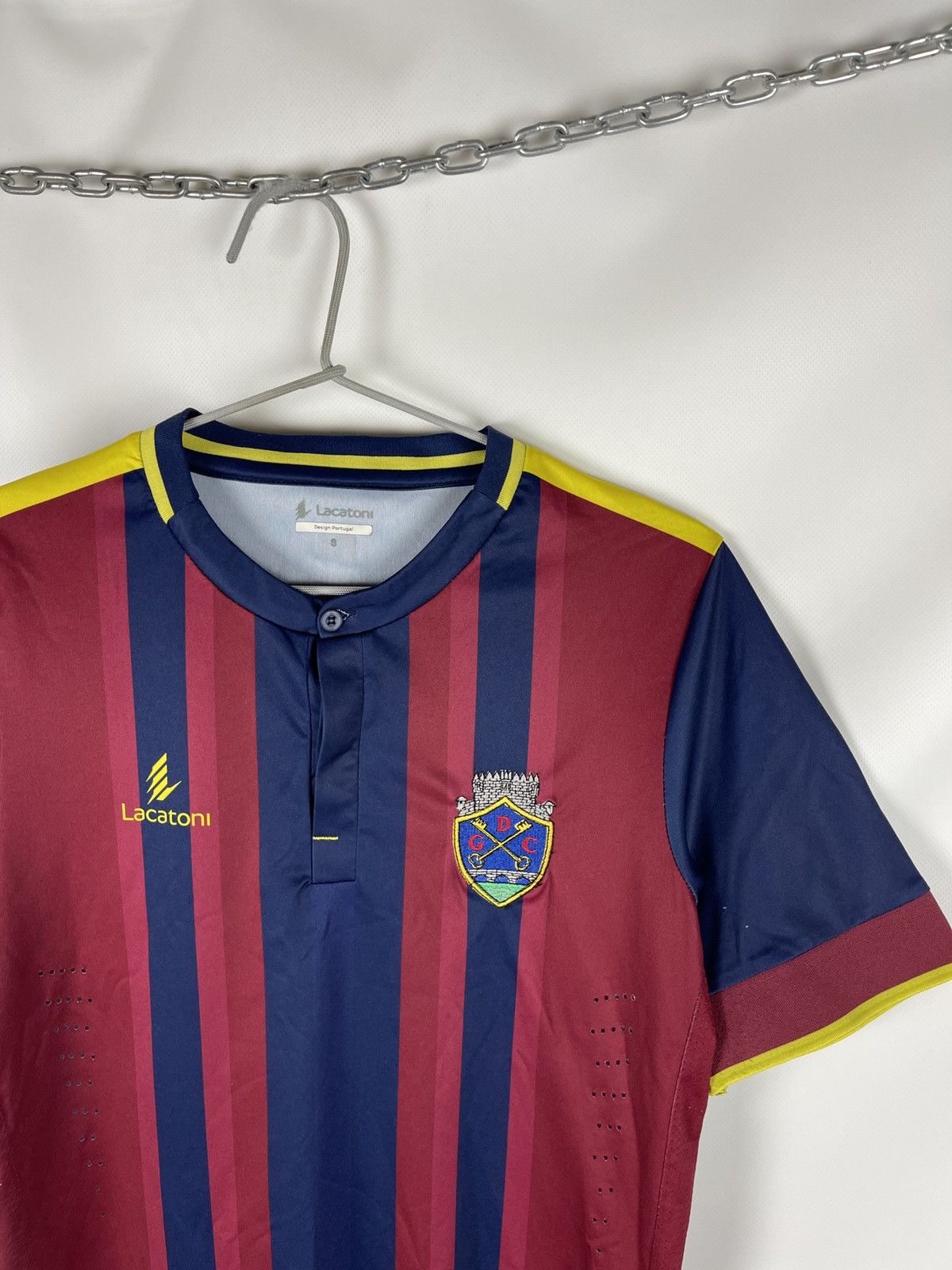 Other Lacatoni G.D. Chaves 2016 2017 home soccer jersey football Size US S / EU 44-46 / 1 - 4 Thumbnail