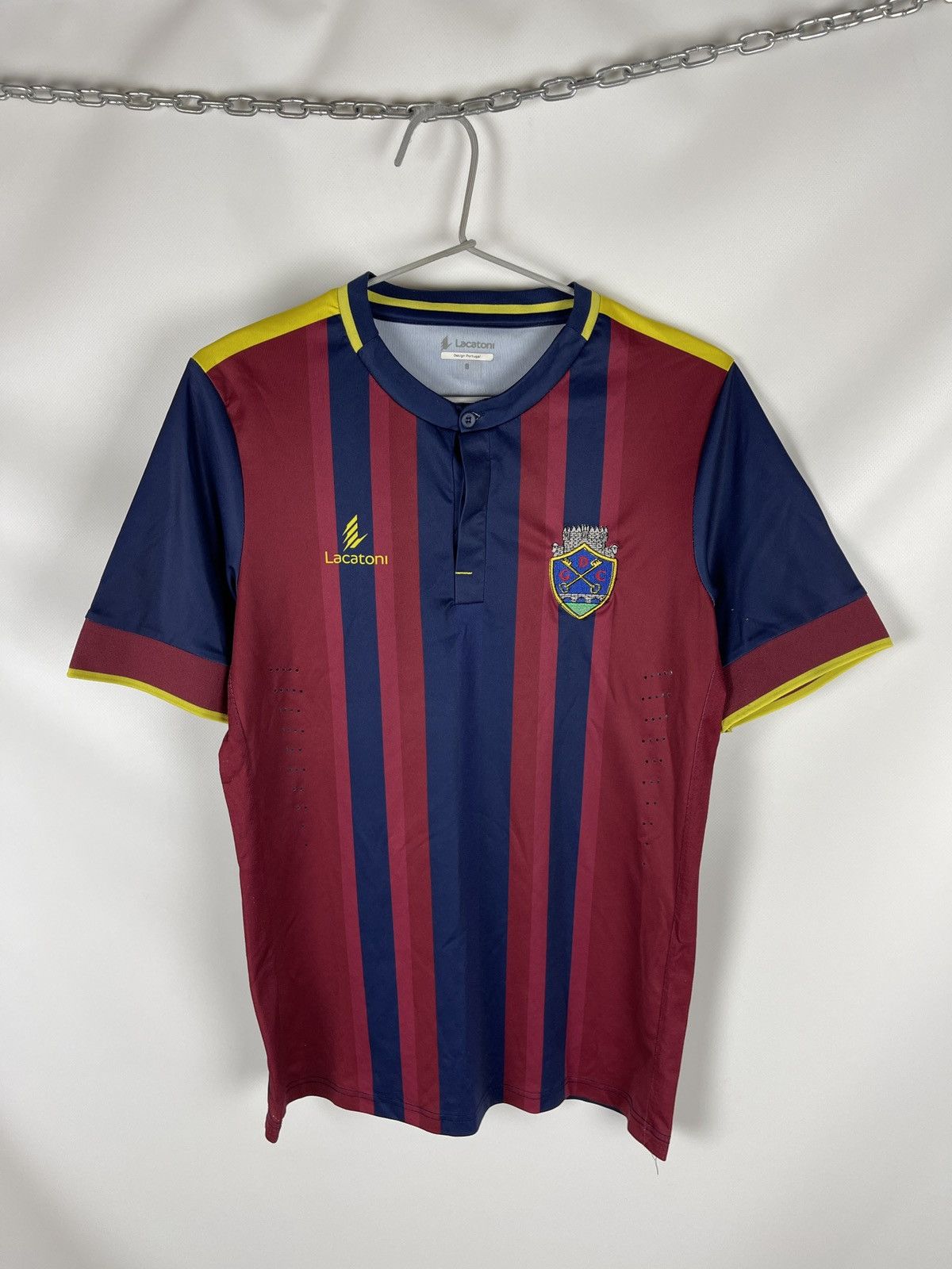 Other Lacatoni G.D. Chaves 2016 2017 home soccer jersey football Size US S / EU 44-46 / 1 - 1 Thumbnail