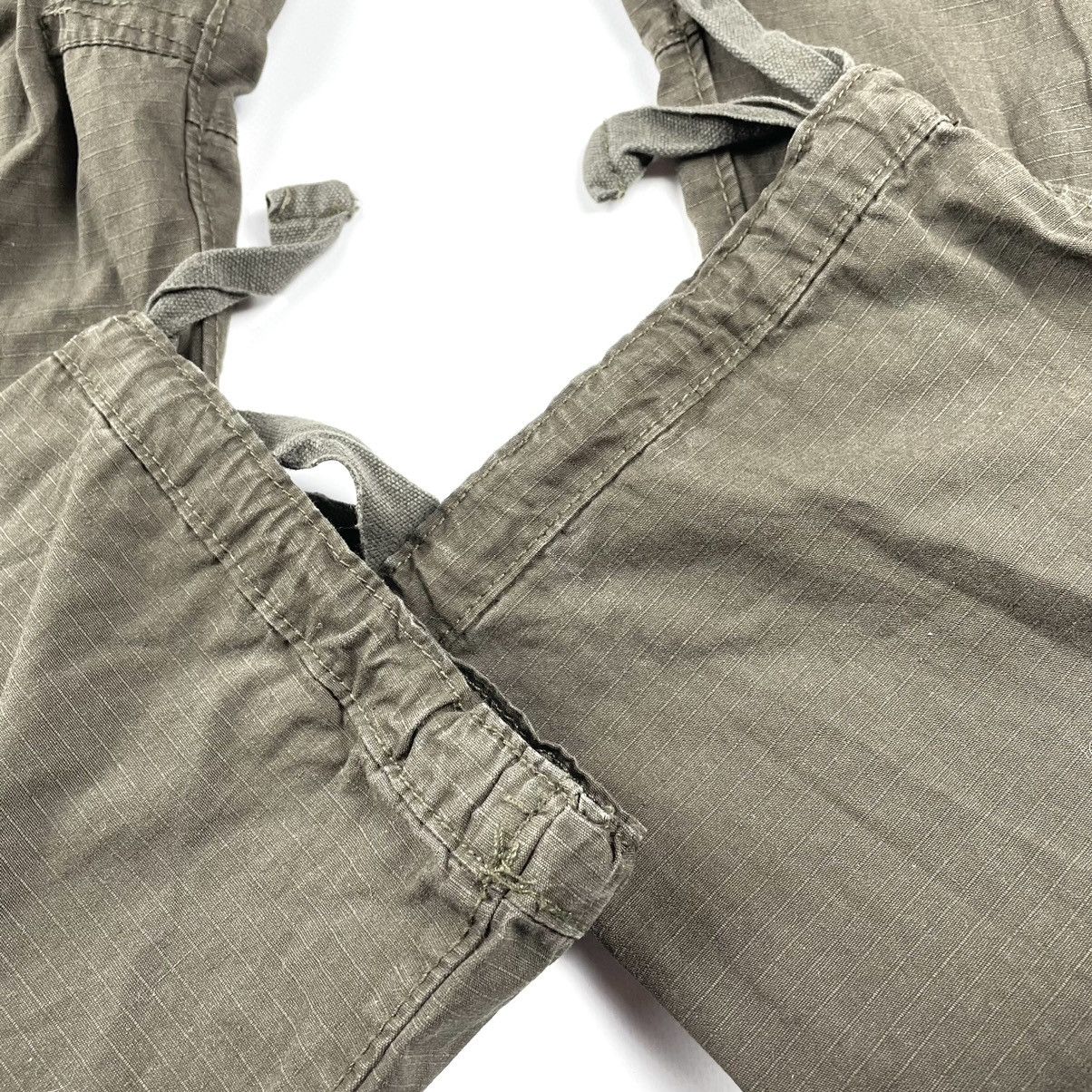 Japanese Brand Y2K Vintage Brown Cargo Pants like Carhartt Size: 31 Size US 31 - 7 Thumbnail