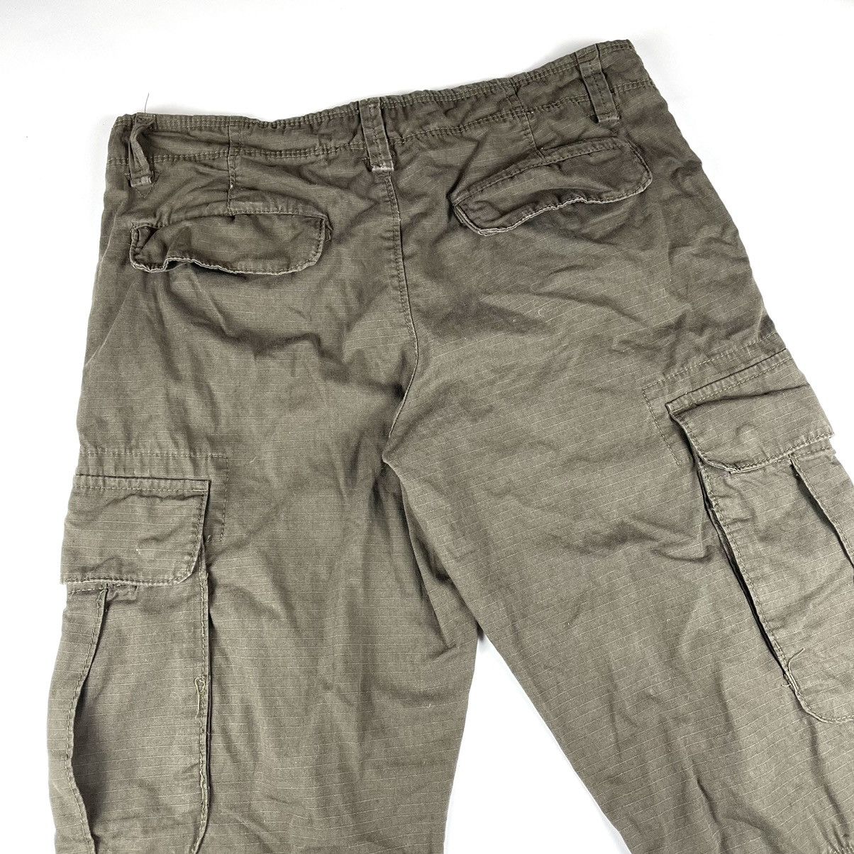 Japanese Brand Y2K Vintage Brown Cargo Pants like Carhartt Size: 31 Size US 31 - 6 Thumbnail