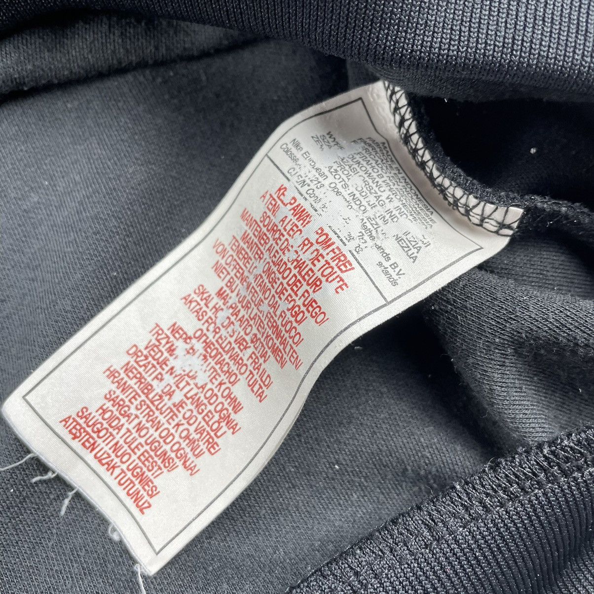 Nike × Vintage Nike Y2K Vintage Sweatshirt Size: XL Size US XL / EU 56 / 4 - 8 Thumbnail