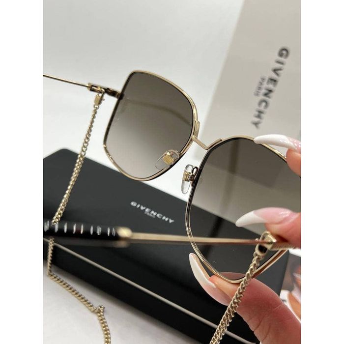 Givenchy sunglasses discount with chain