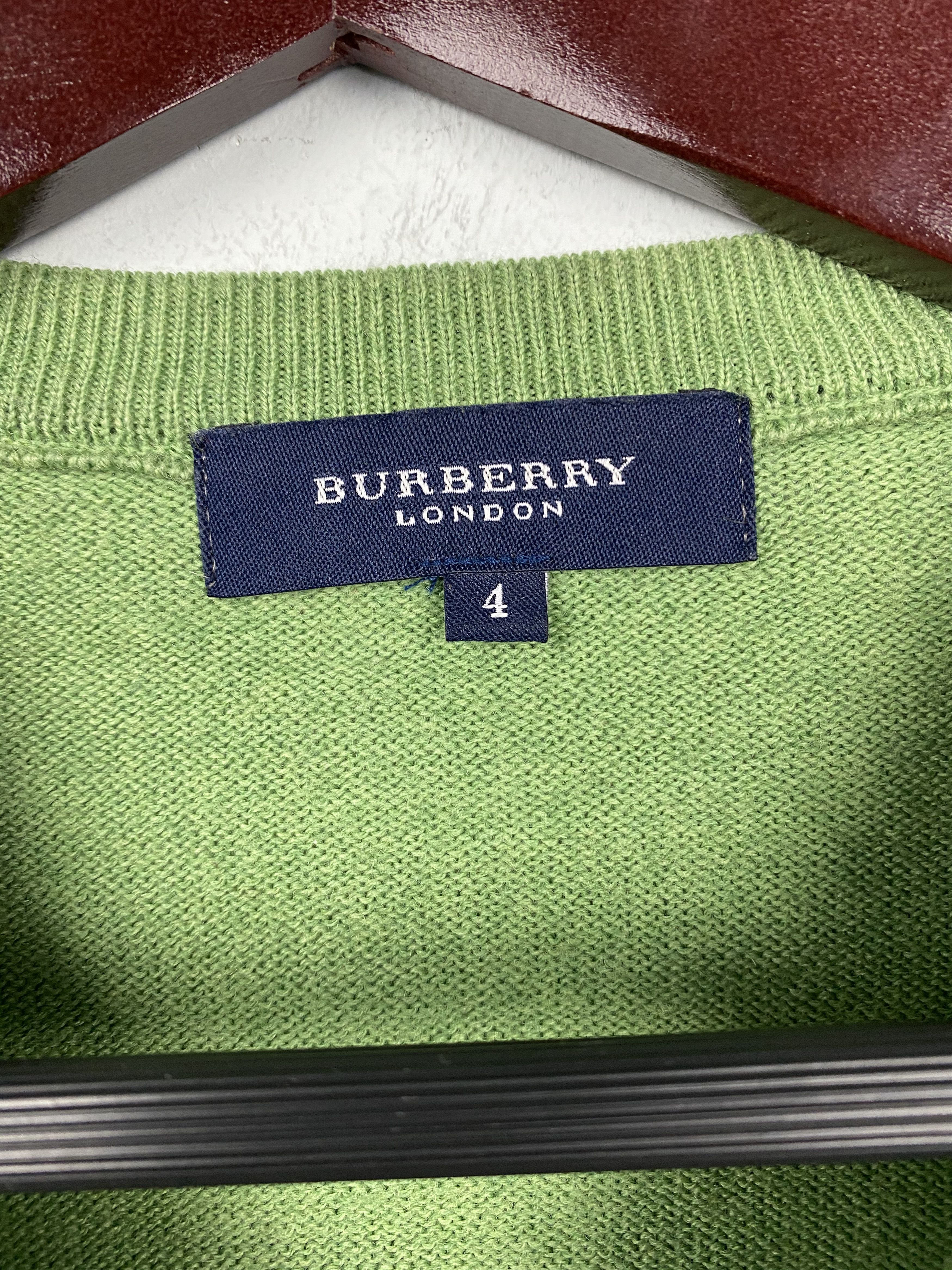 Burberry 🔥 Burberry Wool Sweater jumper vneck small v neck Size US S / EU 44-46 / 1 - 2 Thumbnail