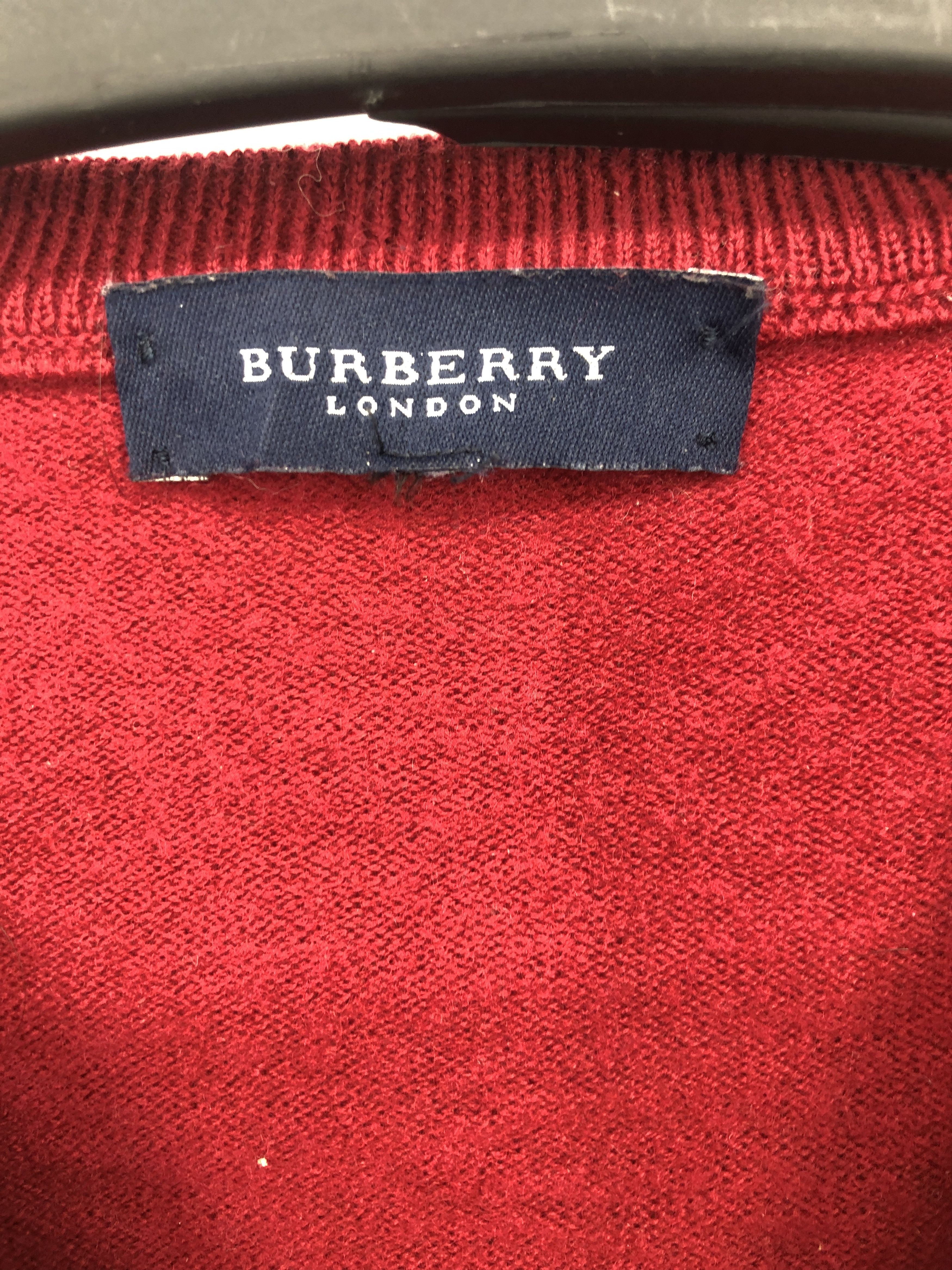 Burberry Vintage Burberry london sweater jumper v neck Size US M / EU 48-50 / 2 - 4 Thumbnail