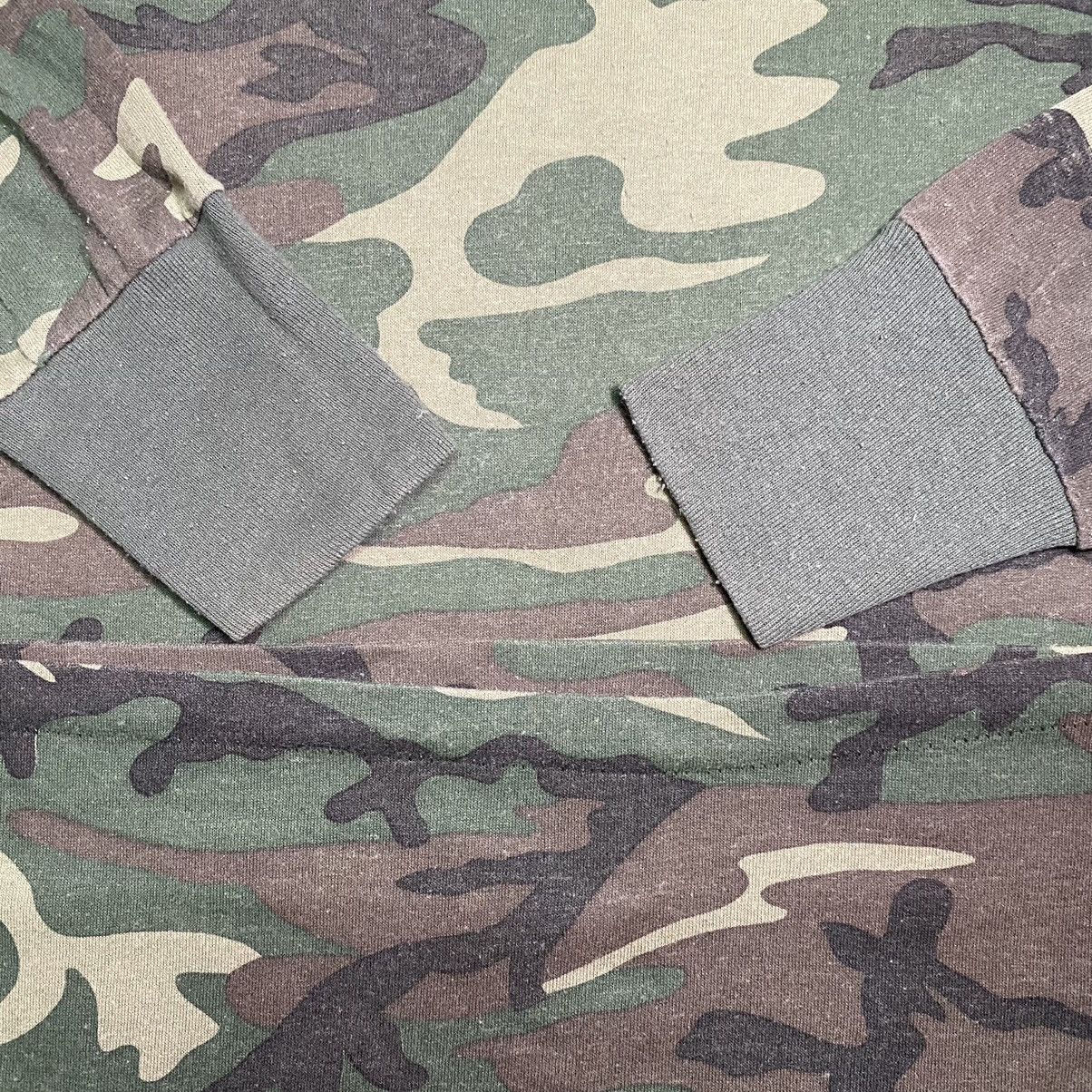 TRUE VINTAGE 80’s ROTHCO ARMY CAMO LONGSLEEVE T SHIRT
