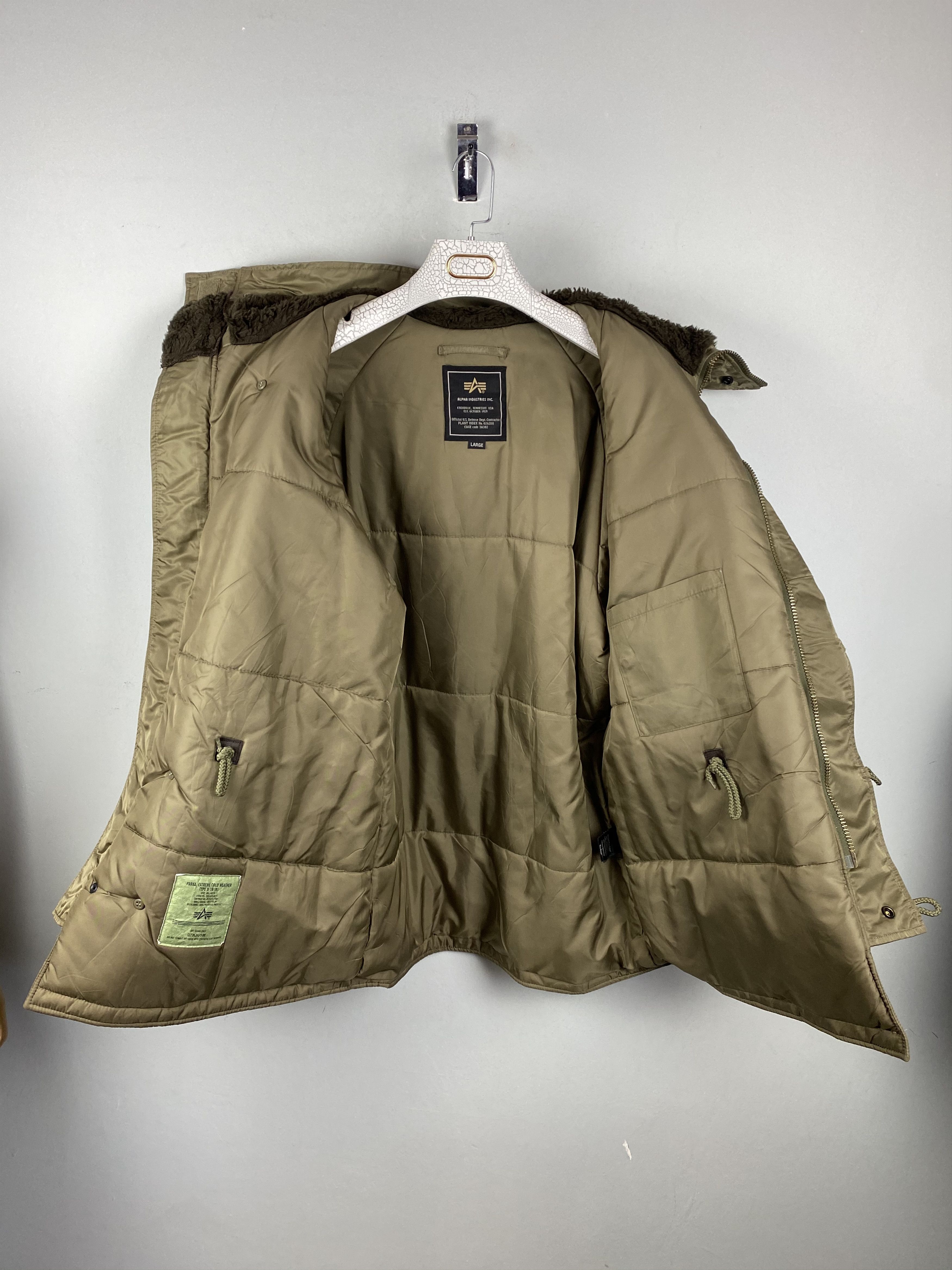 Alpha Industries 🔥 parka puffy ALPHA INDUSTRIES nylon down JACKET HOODED Size US XL / EU 56 / 4 - 5 Thumbnail