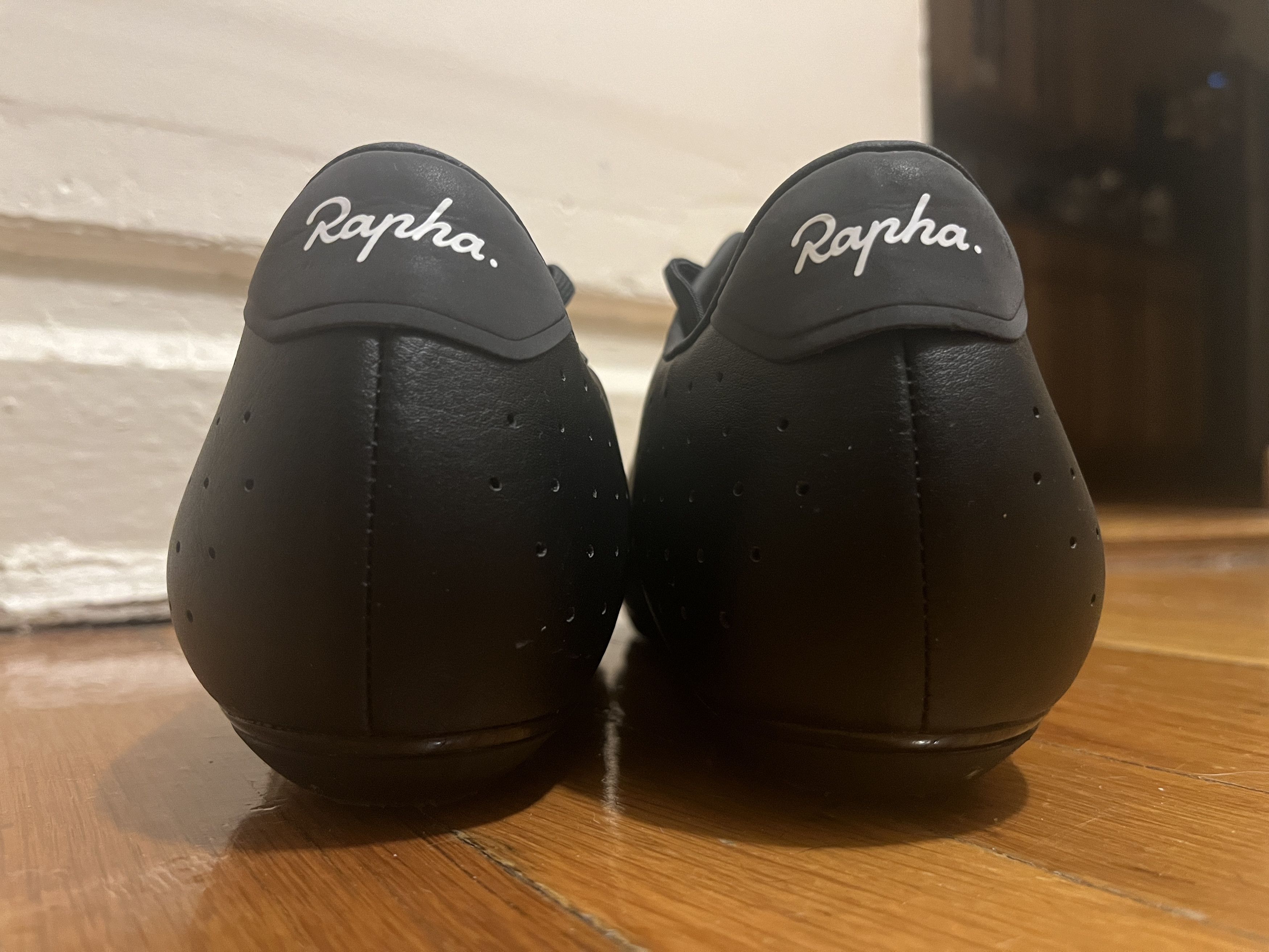 Rapha Classic Cycling Shoes Size US 10 / EU 43 - 6 Thumbnail