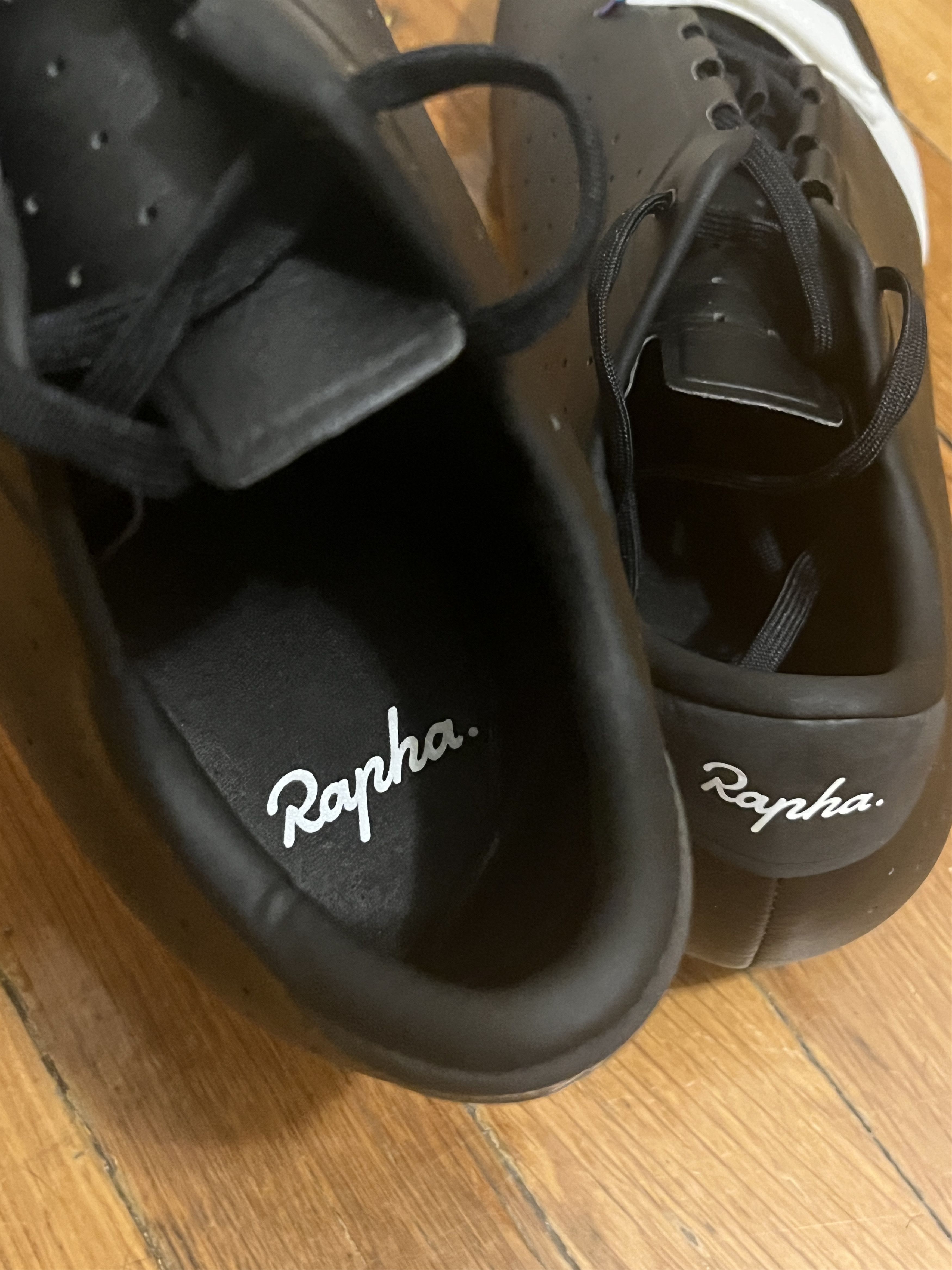 Rapha Classic Cycling Shoes Size US 10 / EU 43 - 9 Thumbnail