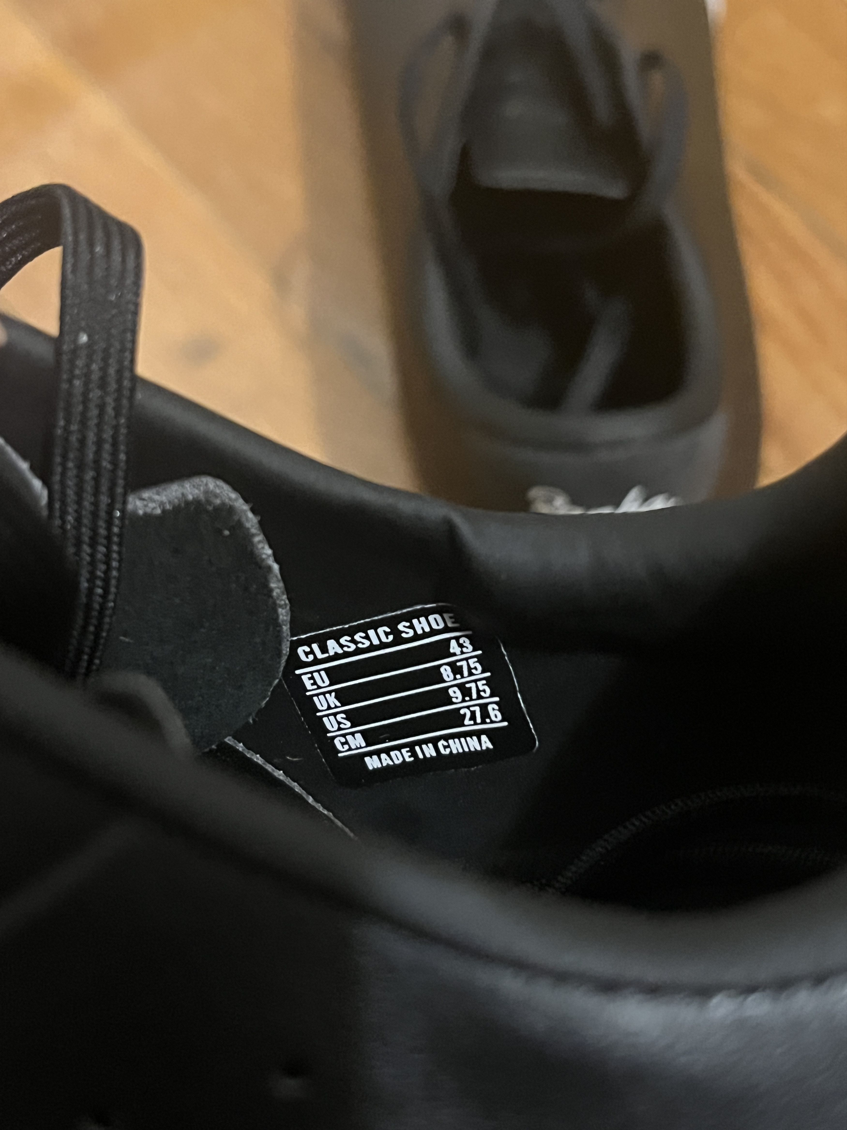 Rapha Classic Cycling Shoes Size US 10 / EU 43 - 8 Thumbnail