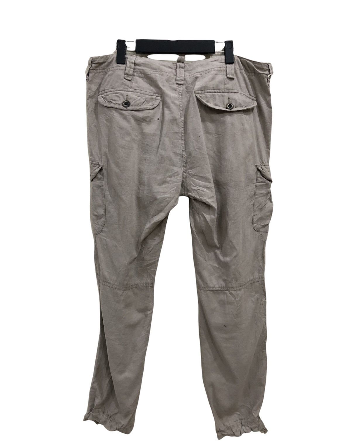 Japanese Brand × Uniqlo Japanese Brand Uniqlo Tactical Multipocket Cargo Pant Size US 36 / EU 52 - 2 Thumbnail