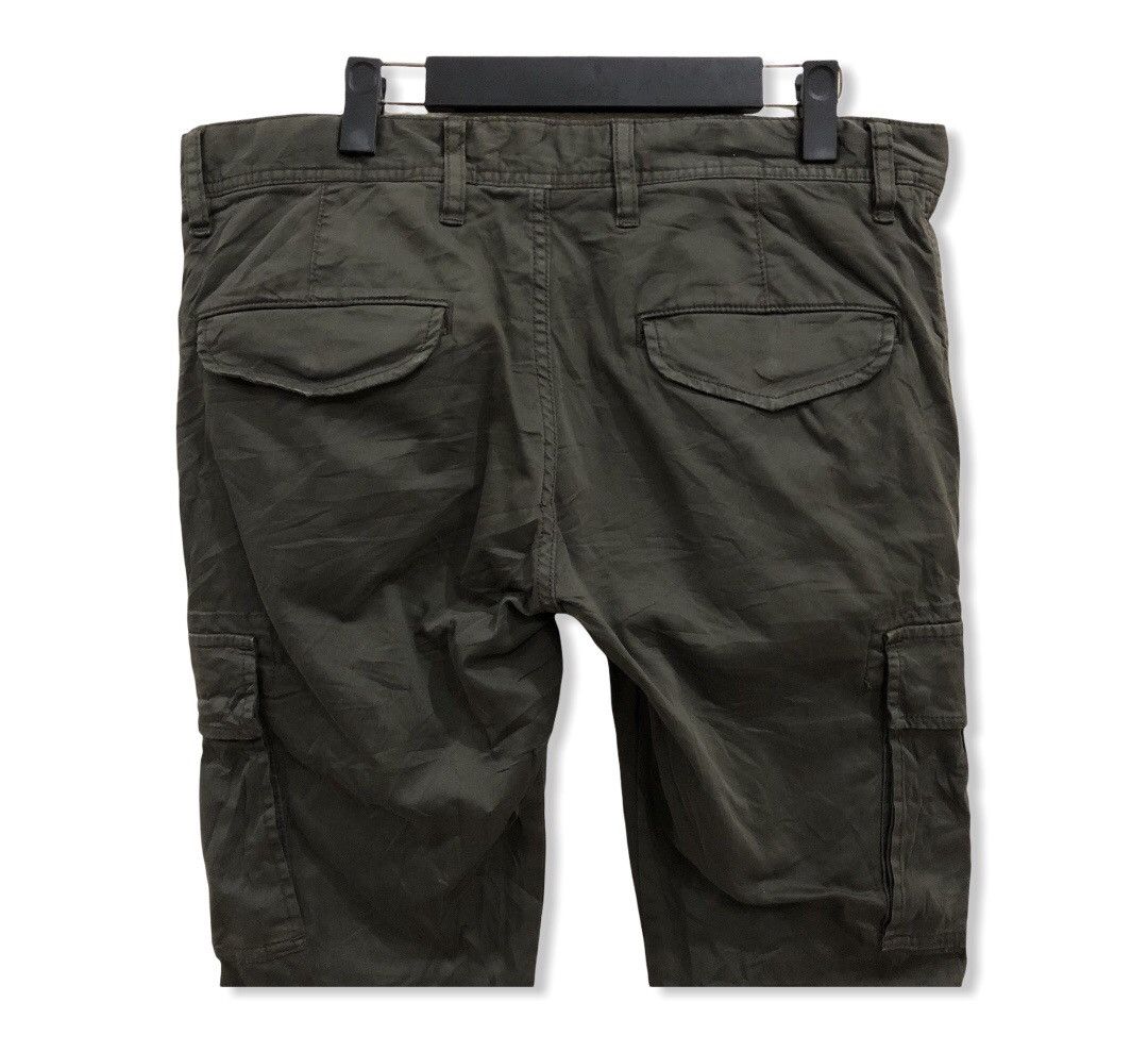 Japanese Brand × Uniqlo Japanese Brand Uniqlo Tactical Multipocket Cargo Pant Size US 35 - 6 Thumbnail