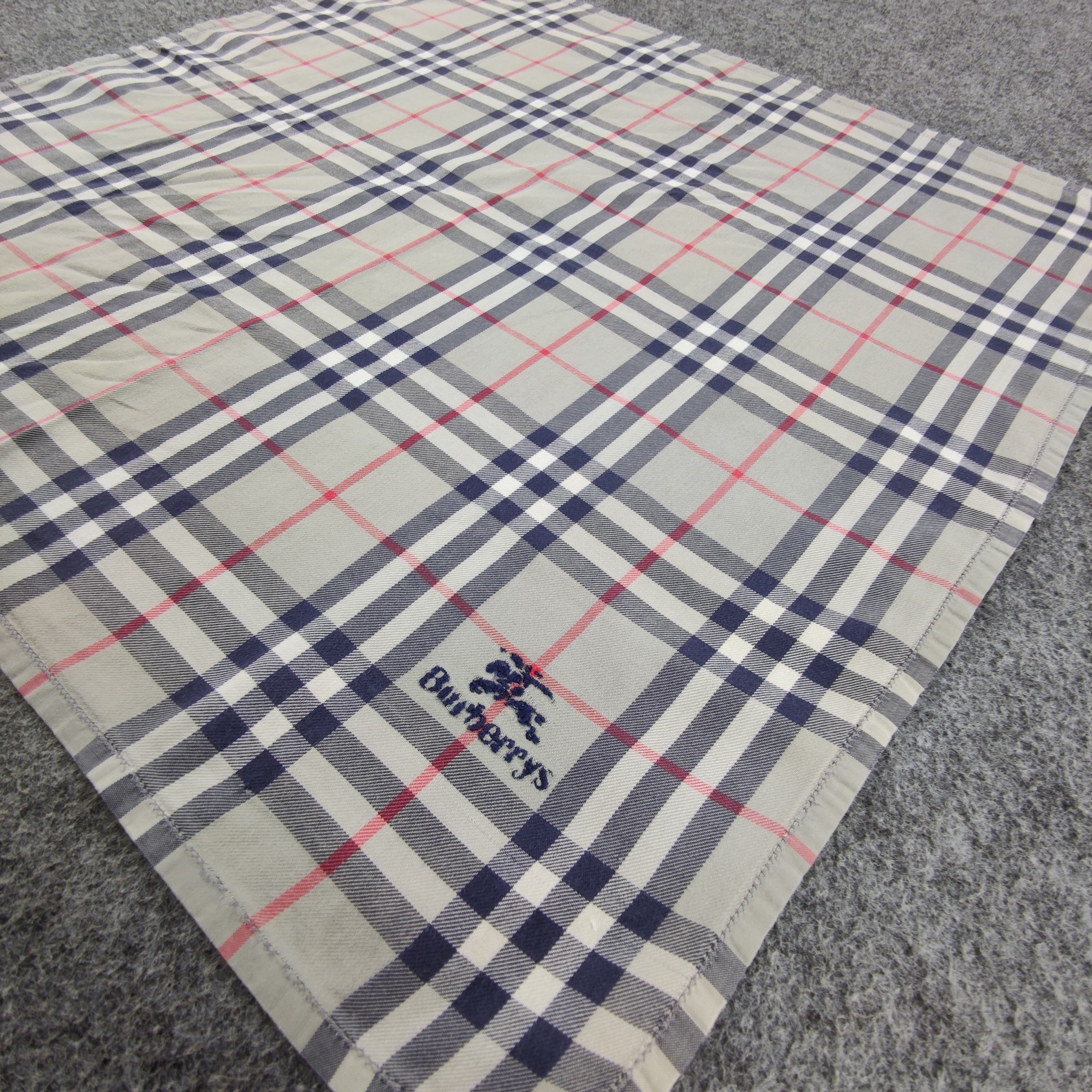 Burberry Burberry Handkerchief/Neckerchief/Bandana HC448 Size ONE SIZE - 3 Thumbnail