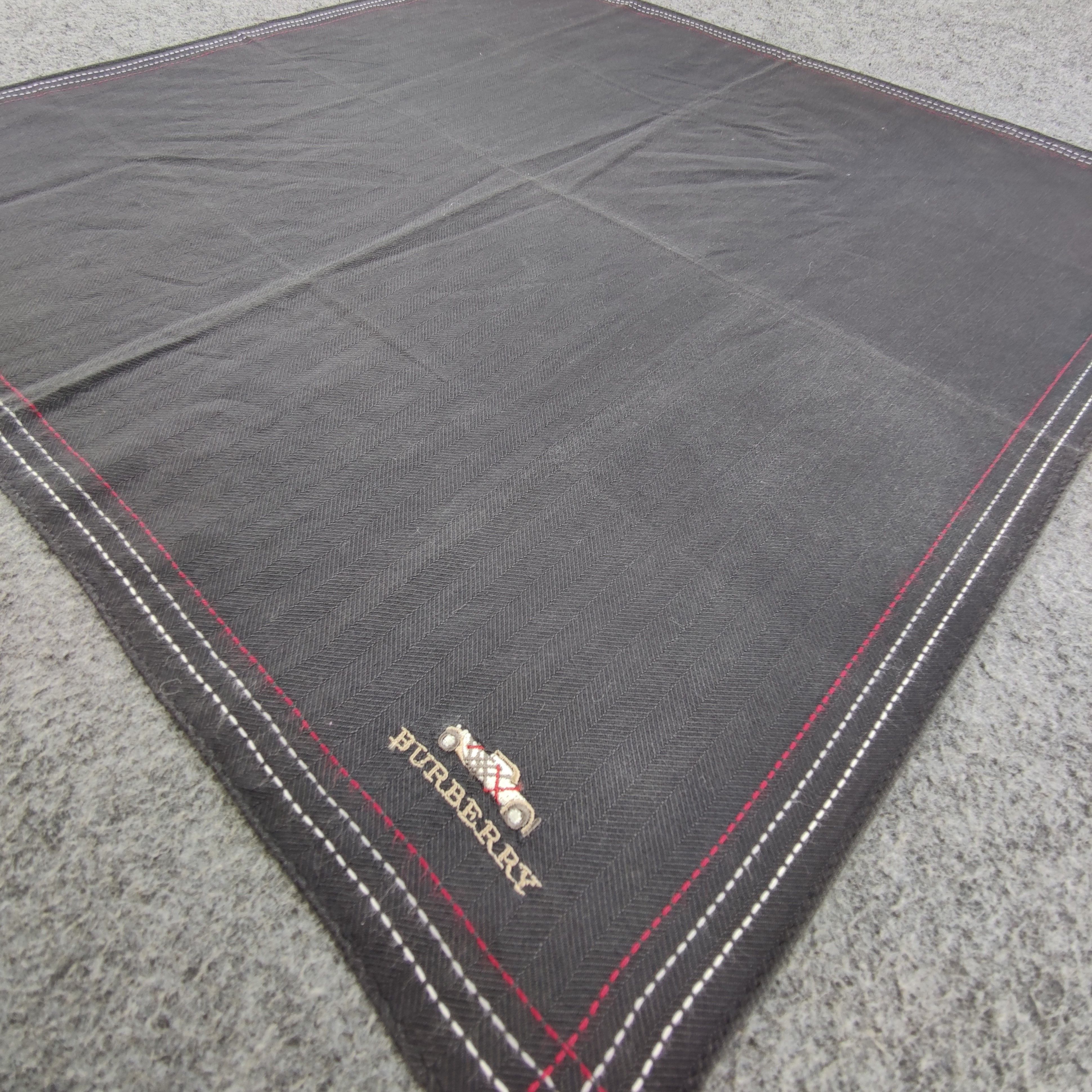 Burberry Burberry Handkerchief/Neckerchief/Bandana HC449 Size ONE SIZE - 3 Thumbnail