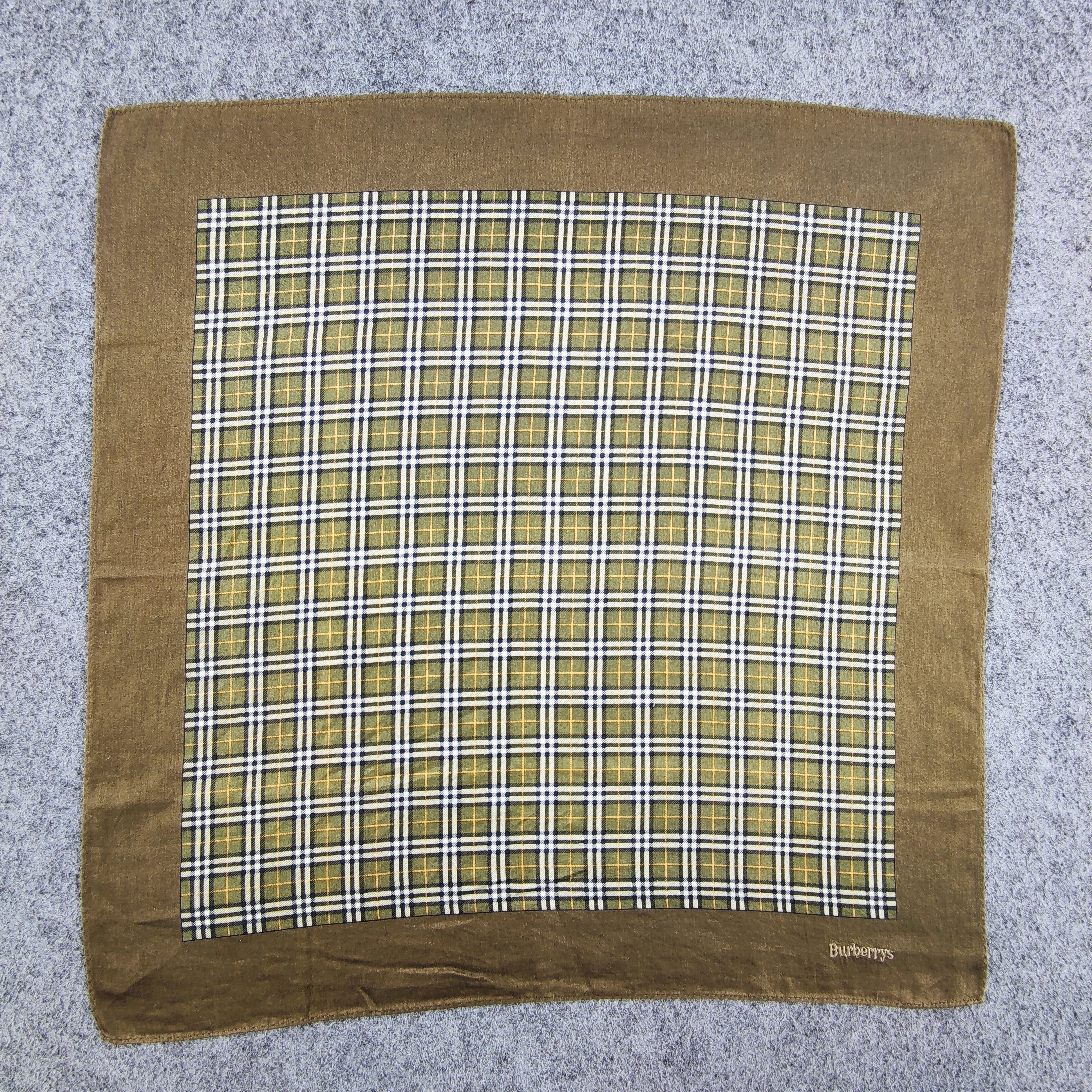 Burberry Burberry Handkerchief/Neckerchief/Bandana HC450 Size ONE SIZE - 2 Thumbnail