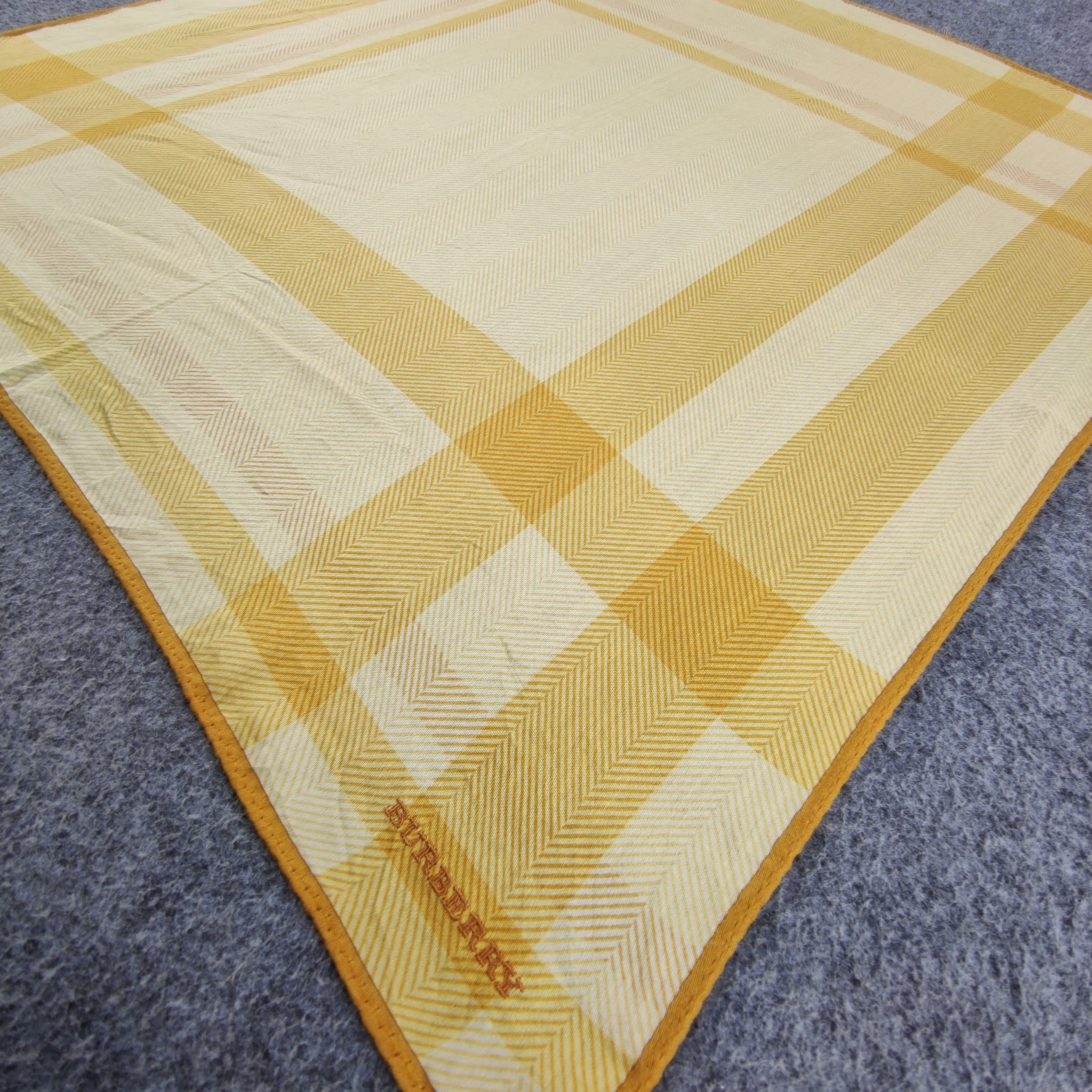 Burberry Burberry Handkerchief/Neckerchief/Bandana HC451 Size ONE SIZE - 3 Thumbnail