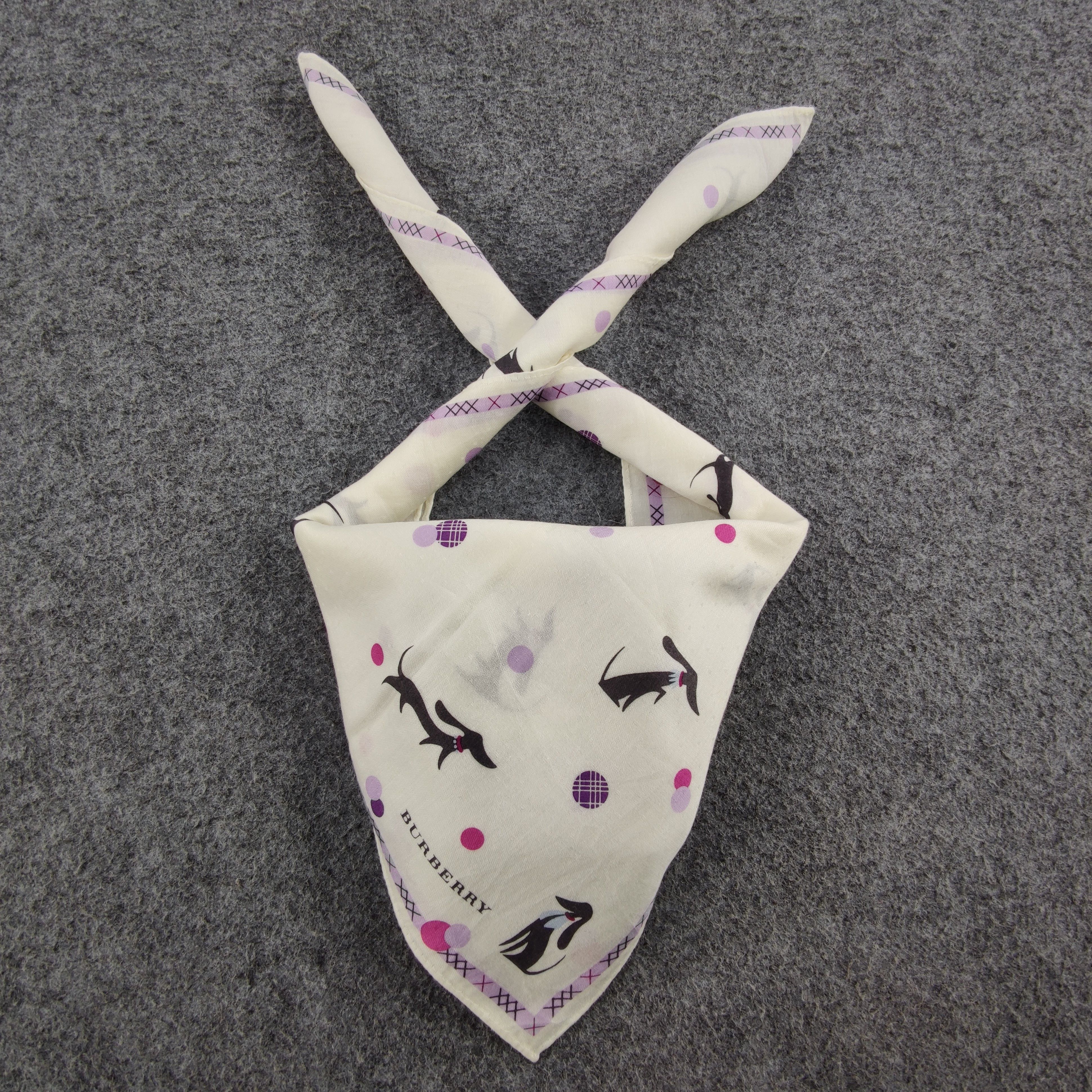 Burberry Burberry Handkerchief/Neckerchief/Bandana HC453 Size ONE SIZE - 1 Thumbnail