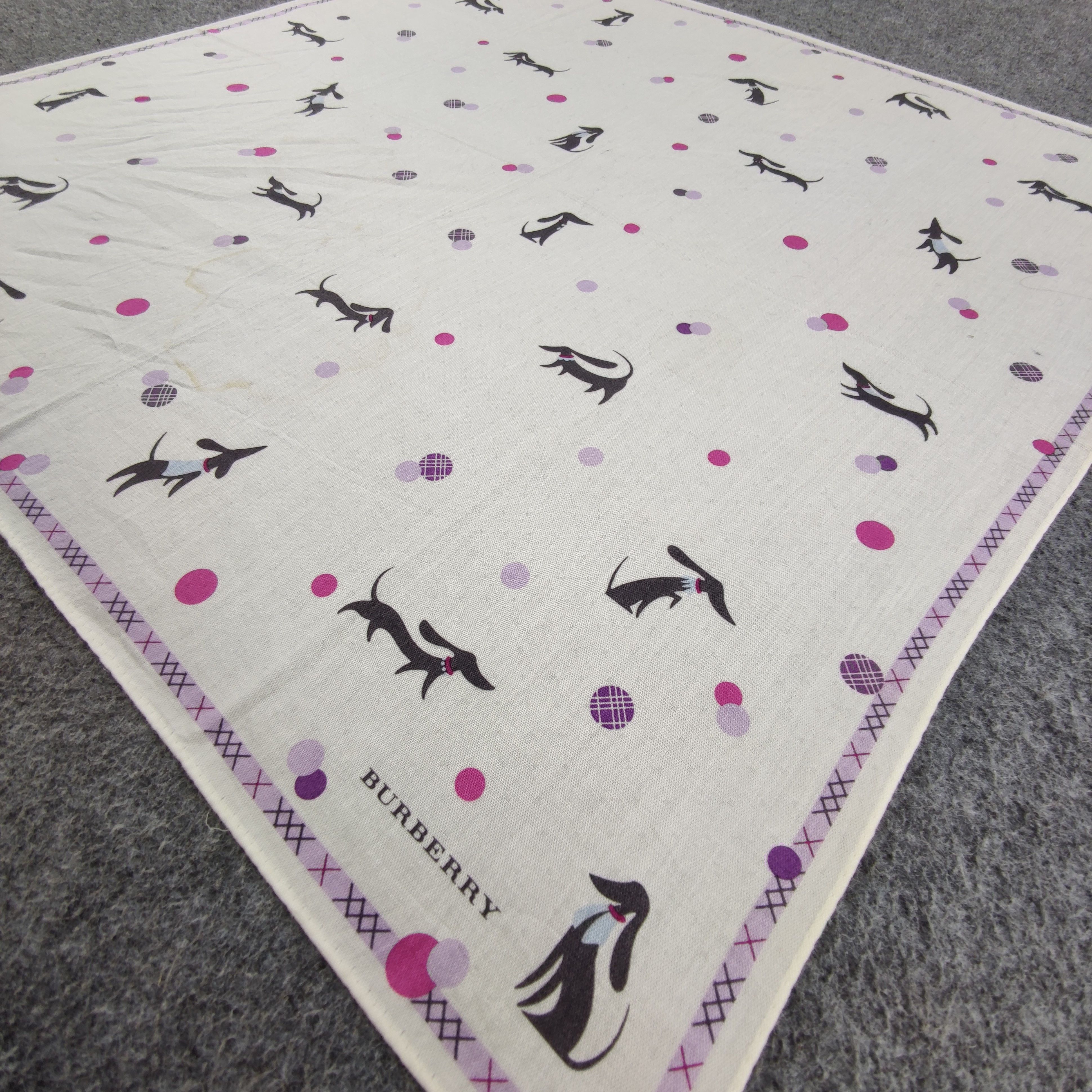 Burberry Burberry Handkerchief/Neckerchief/Bandana HC453 Size ONE SIZE - 3 Thumbnail