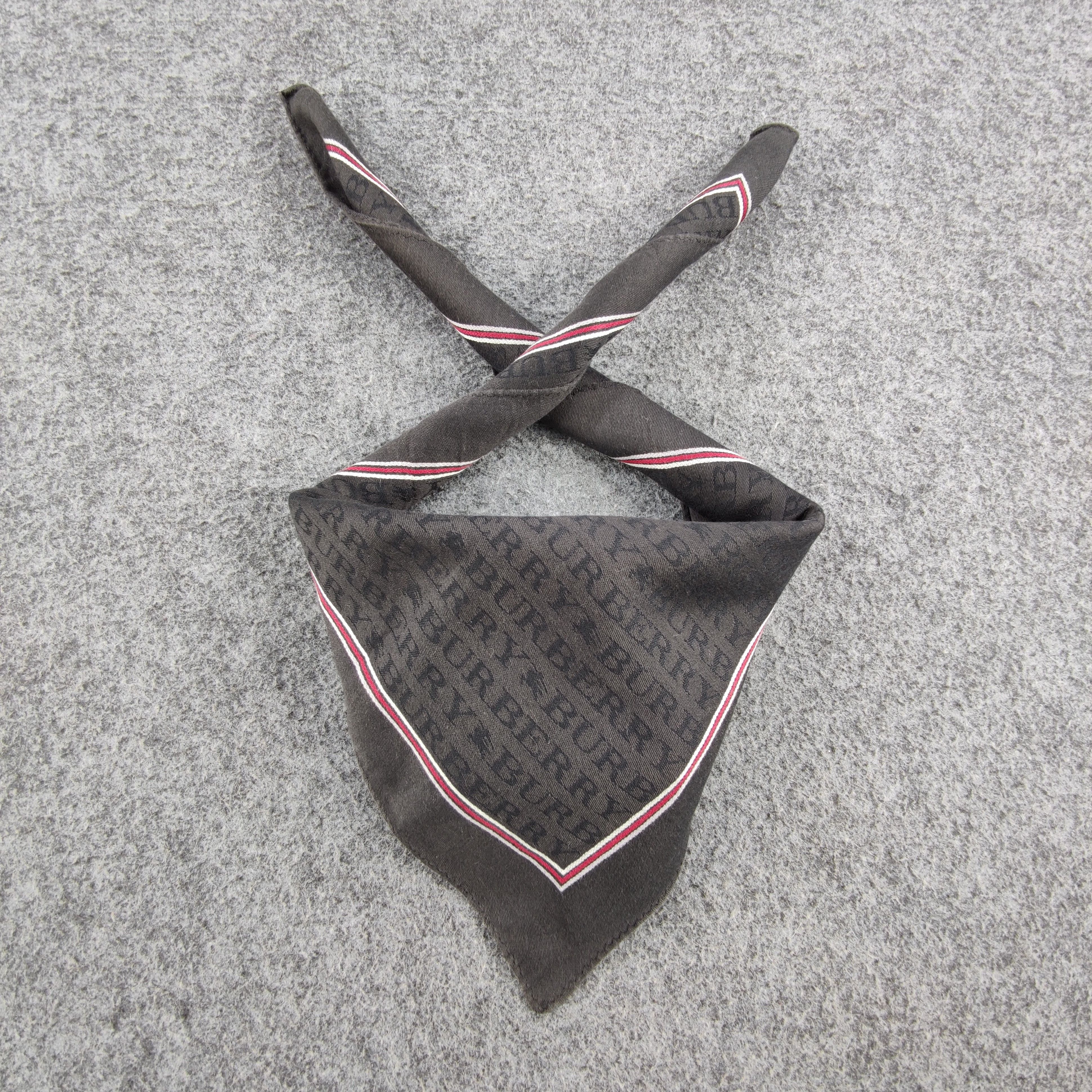 Burberry Burberry Handkerchief/Neckerchief/Bandana HC456 Size ONE SIZE - 1 Thumbnail