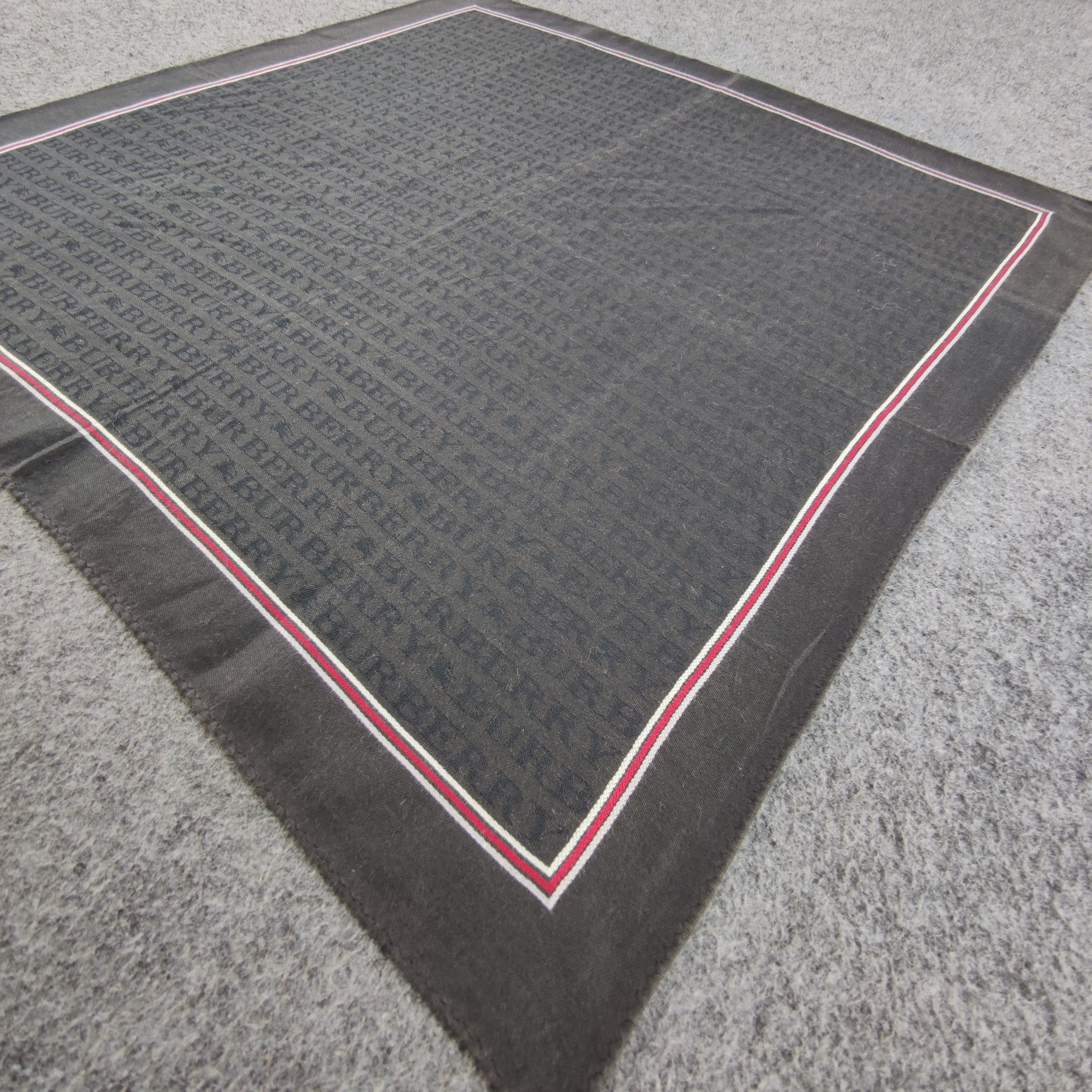 Burberry Burberry Handkerchief/Neckerchief/Bandana HC456 Size ONE SIZE - 3 Thumbnail