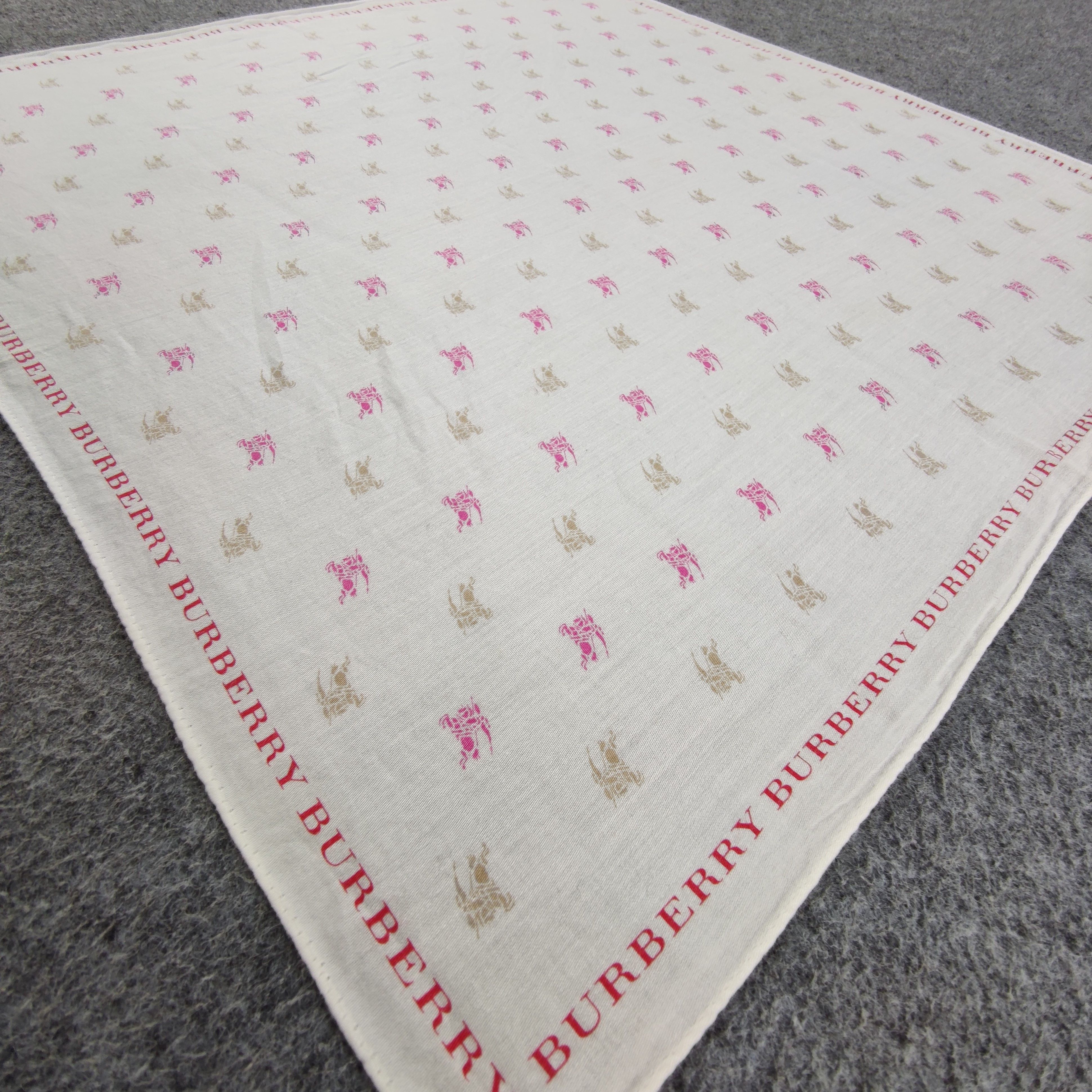 Burberry Burberry Handkerchief/Neckerchief/Bandana HC459 Size ONE SIZE - 3 Thumbnail