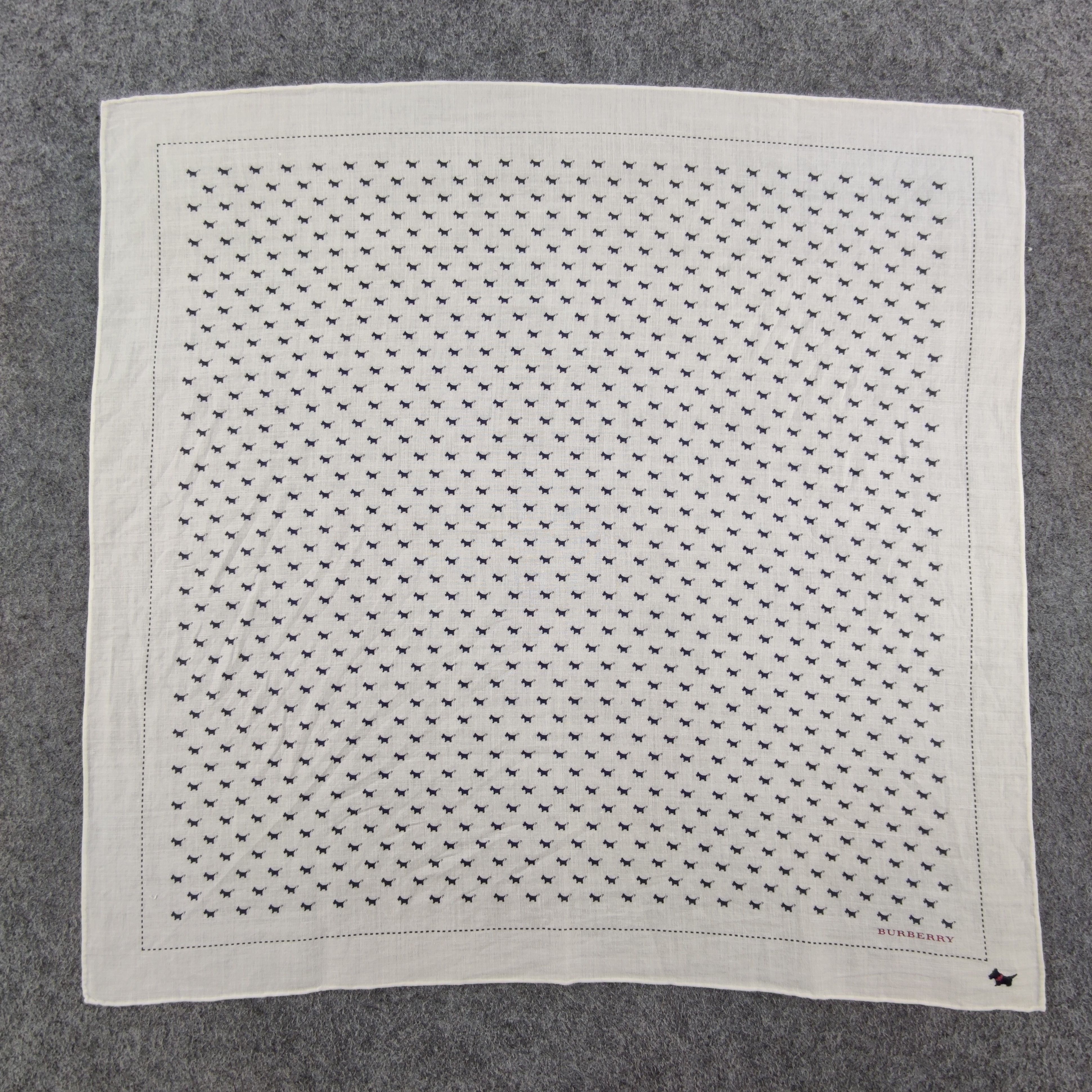 Burberry Burberry Handkerchief/Neckerchief/Bandana HC462 Size ONE SIZE - 2 Thumbnail