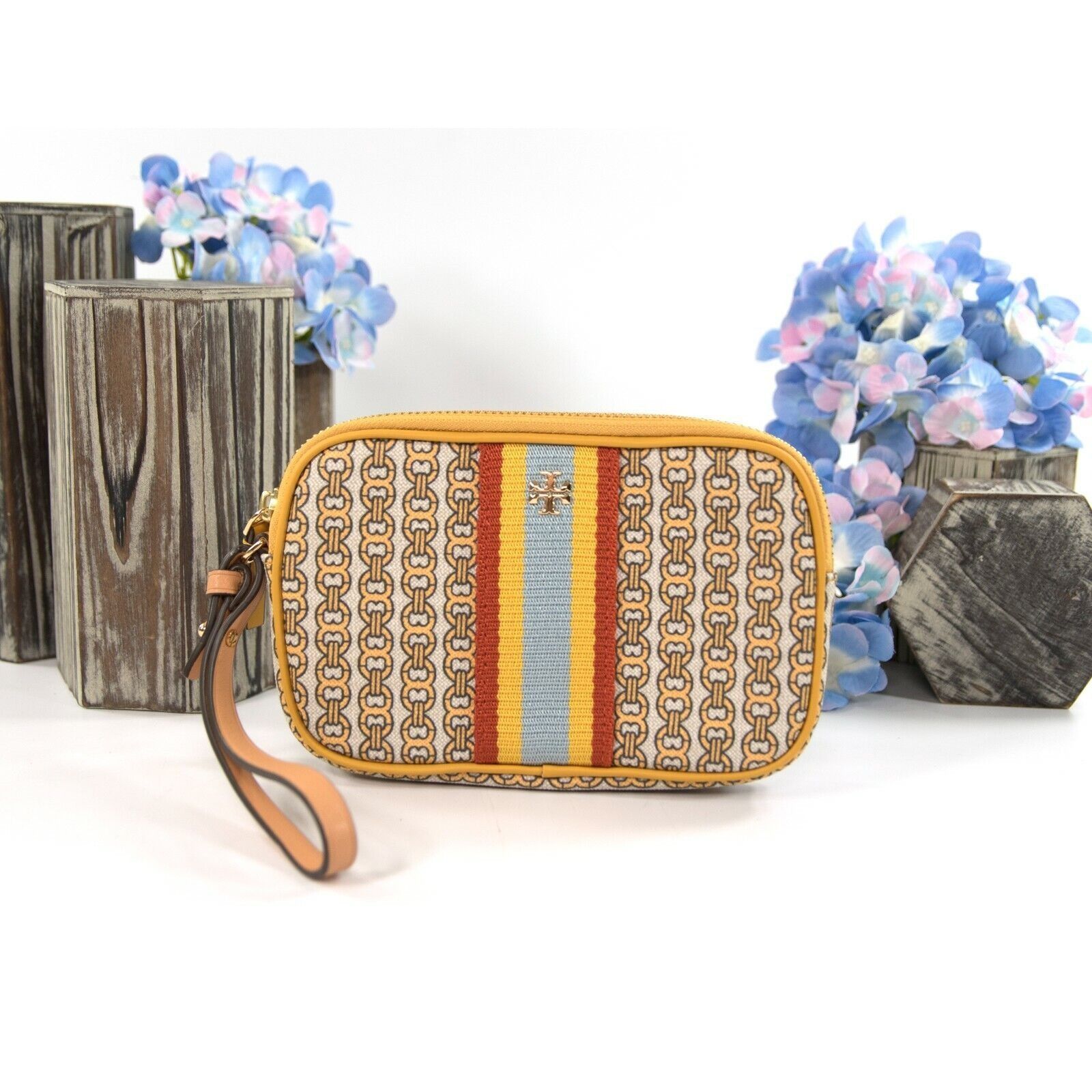 Tory Burch Gemini Link Coated Canvas Leather Large Wristlet