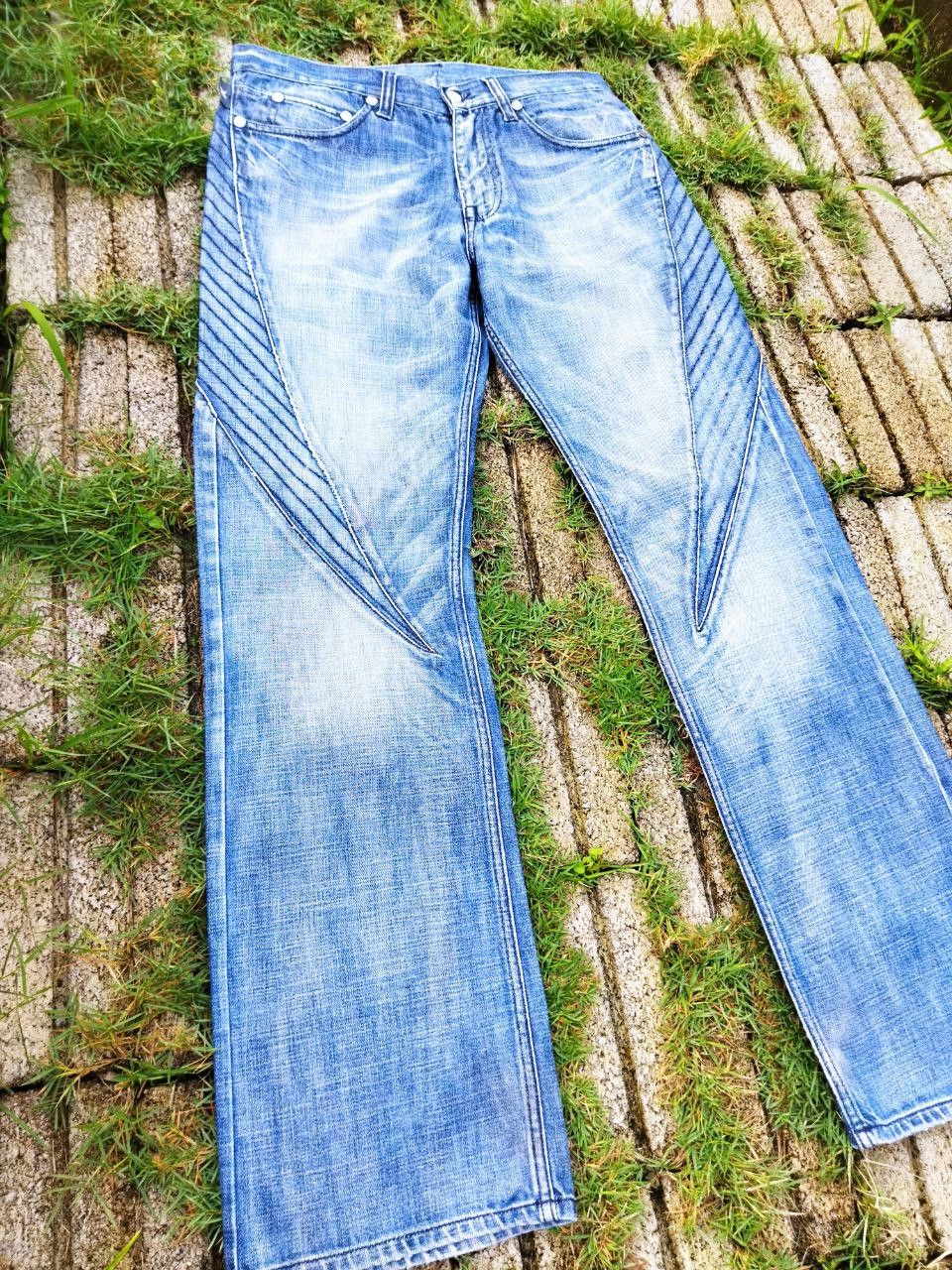 Michiko Koshino London Vintage Yen Jeans X Michiko Koshino Distressed Jeans Size US 35 - 9 Thumbnail