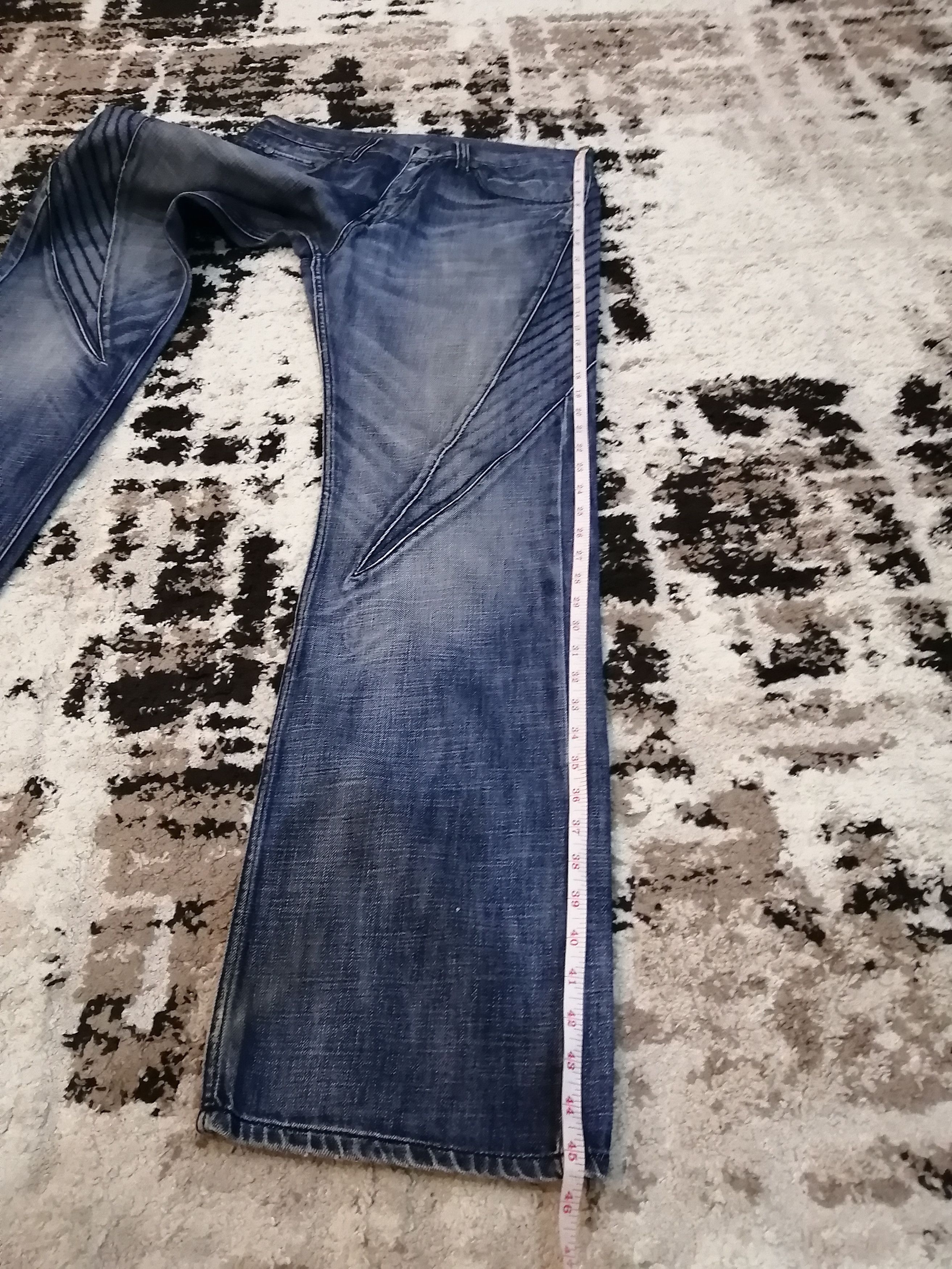 Michiko Koshino London Vintage Yen Jeans X Michiko Koshino Distressed Jeans Size US 35 - 15 Thumbnail