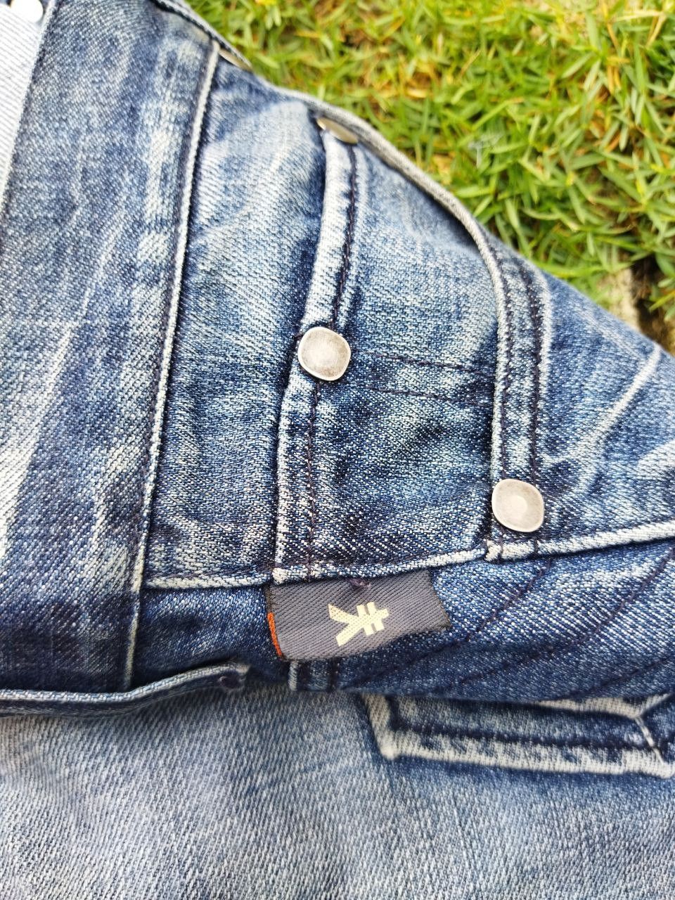 Michiko Koshino London Vintage Yen Jeans X Michiko Koshino Distressed Jeans Size US 35 - 6 Thumbnail
