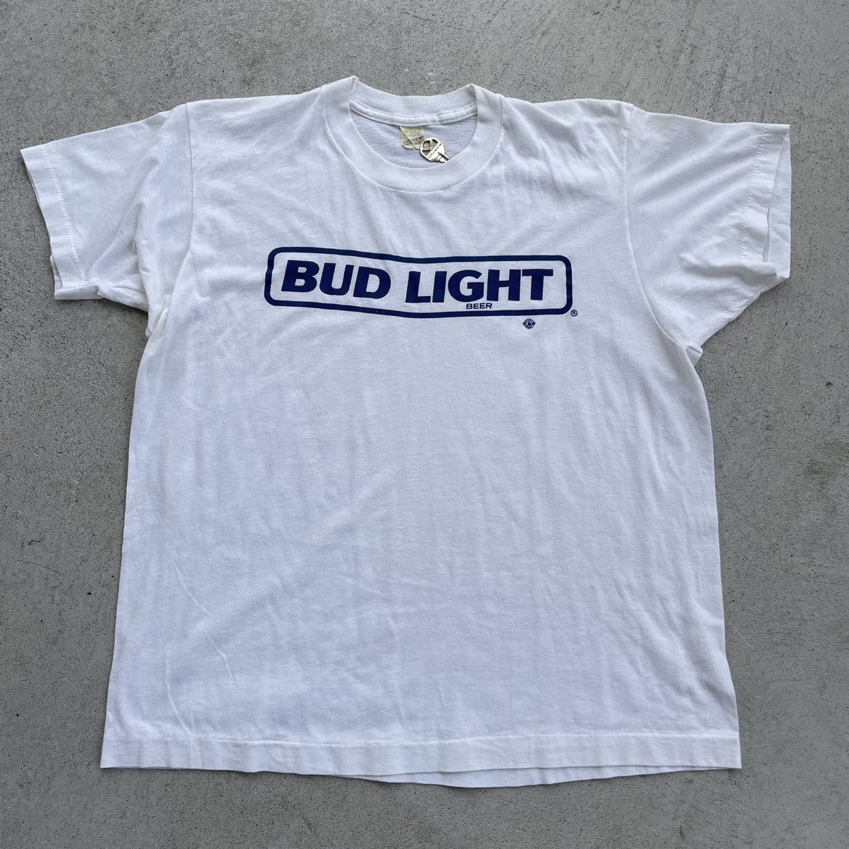 Vintage Vintage 80s Bud Light beer Promo tee Size US XL / EU 56 / 4 - 1 Thumbnail