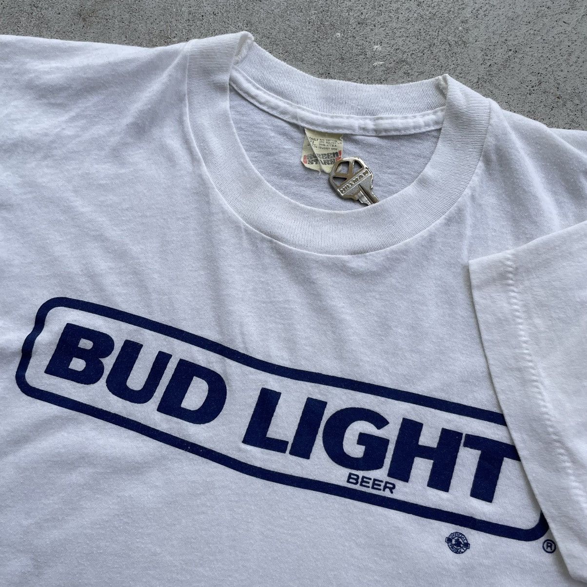 Vintage Vintage 80s Bud Light beer Promo tee Size US XL / EU 56 / 4 - 2 Thumbnail