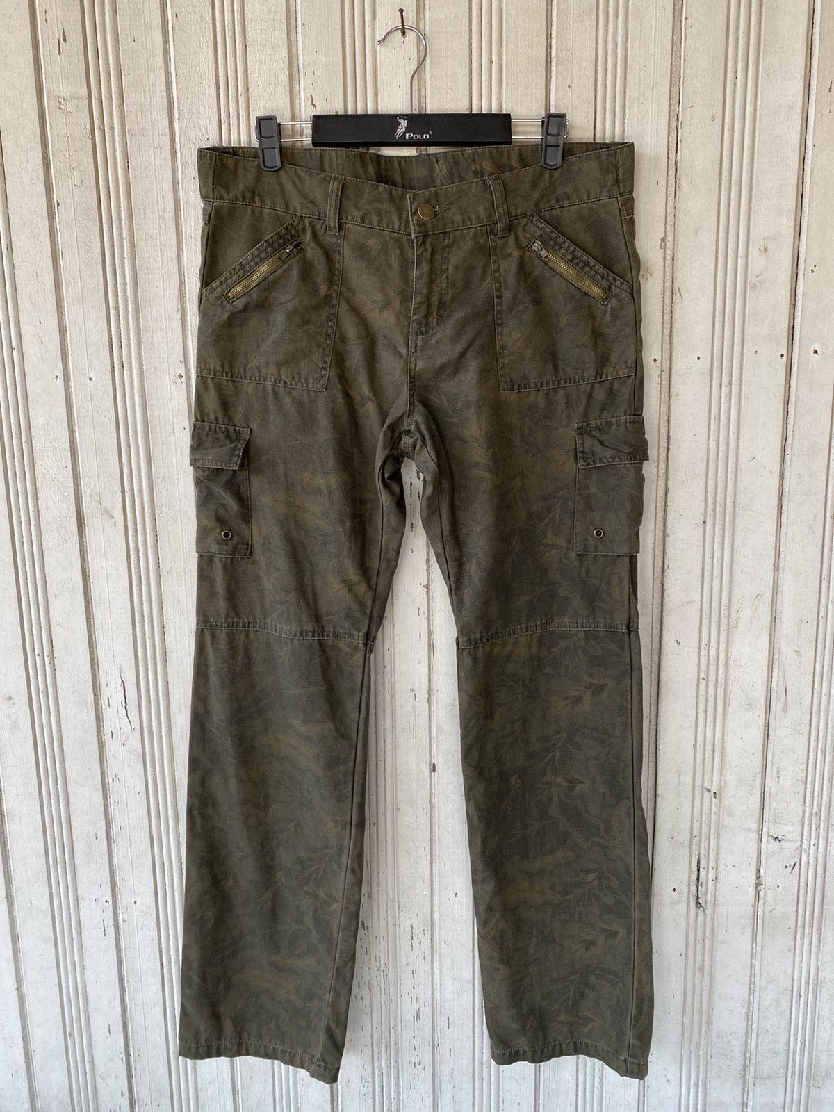 Japanese Brand × Vintage Vintage Printed Cargo Pants Size US 34 / EU 50 - 1 Thumbnail