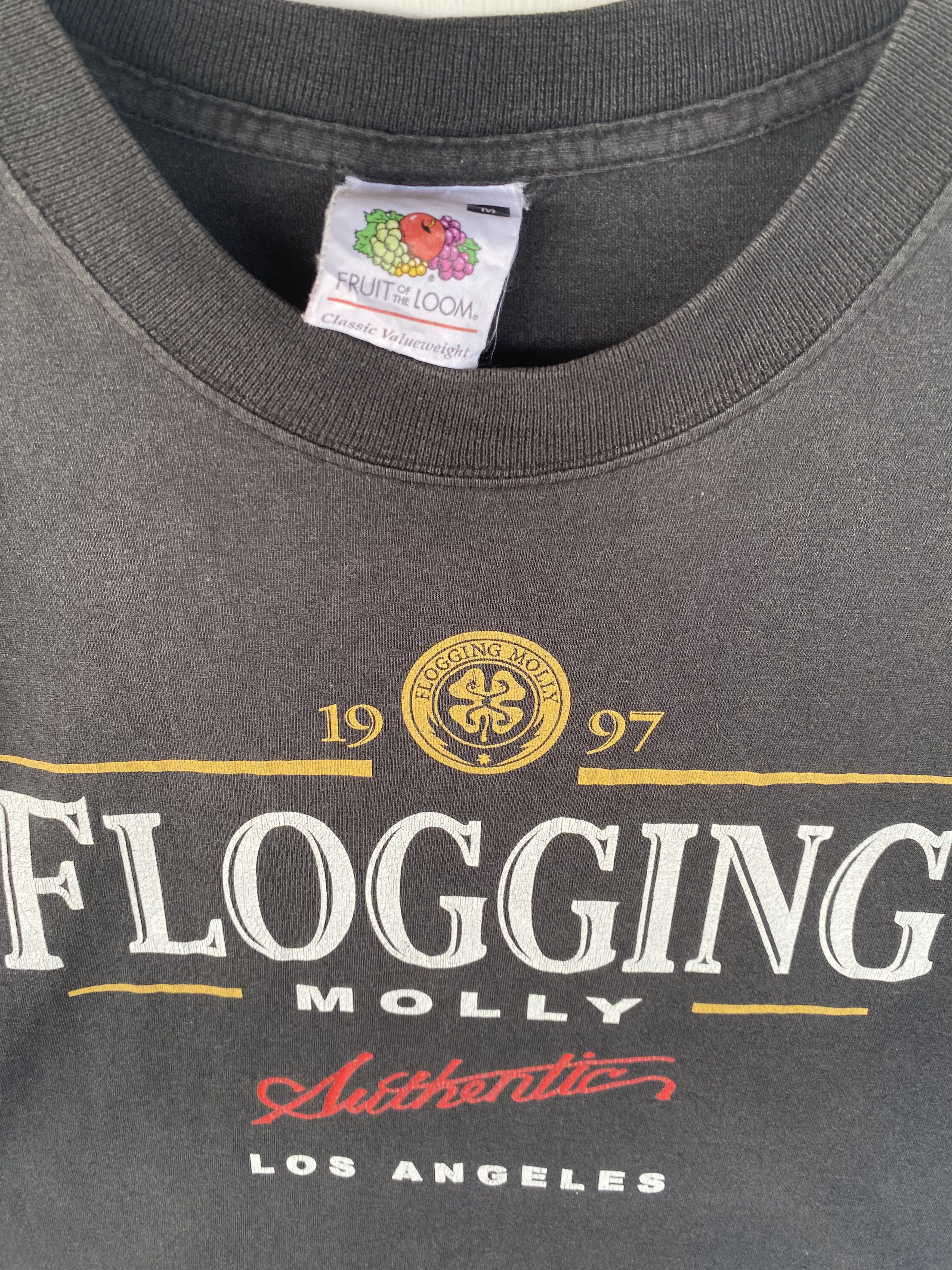 VINTAGE FLOGGING MOLLY folk punk band tee shirt