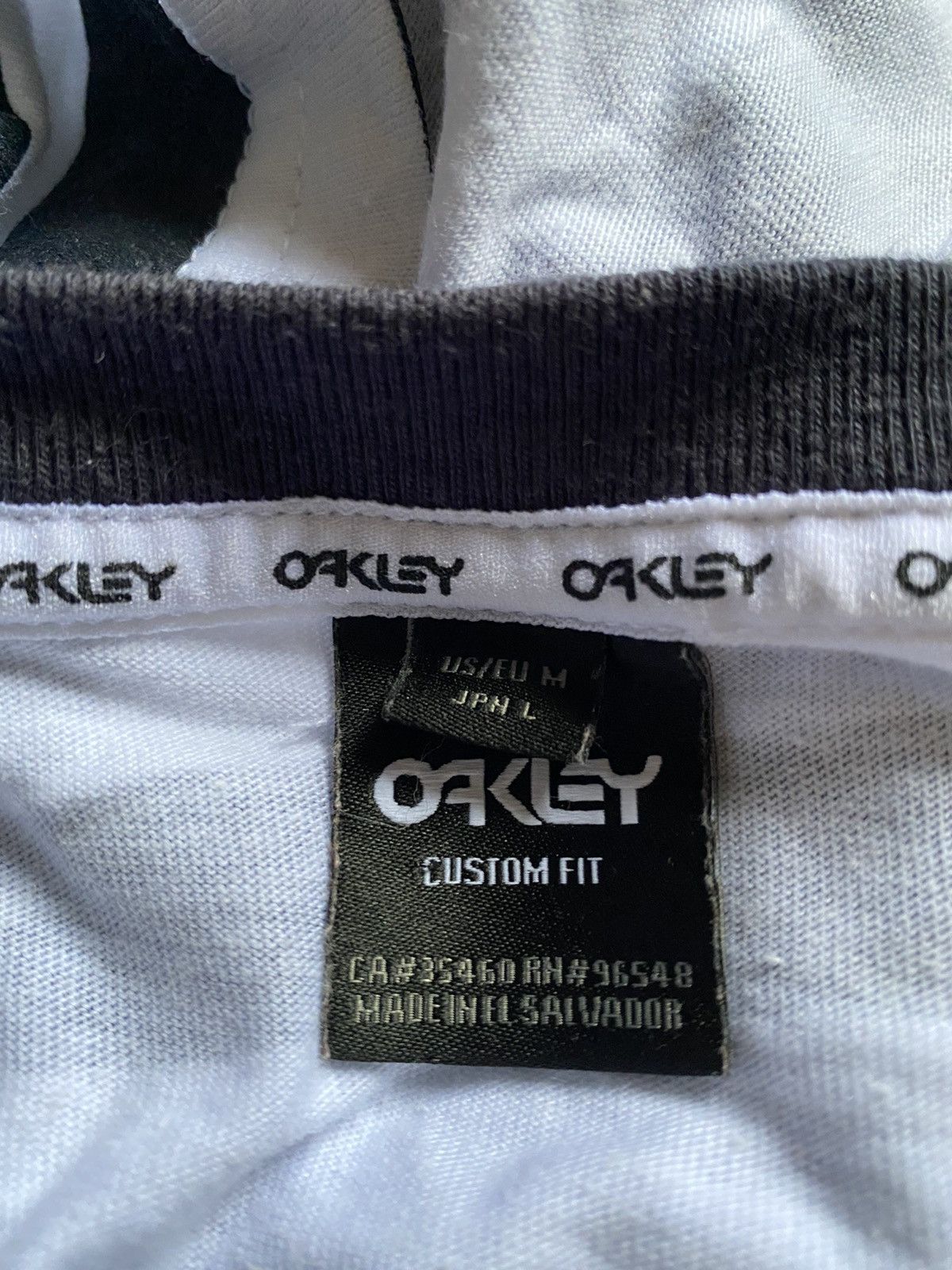 Oakley 💥Oakley Stripe Shirt Size US M / EU 48-50 / 2 - 5 Thumbnail