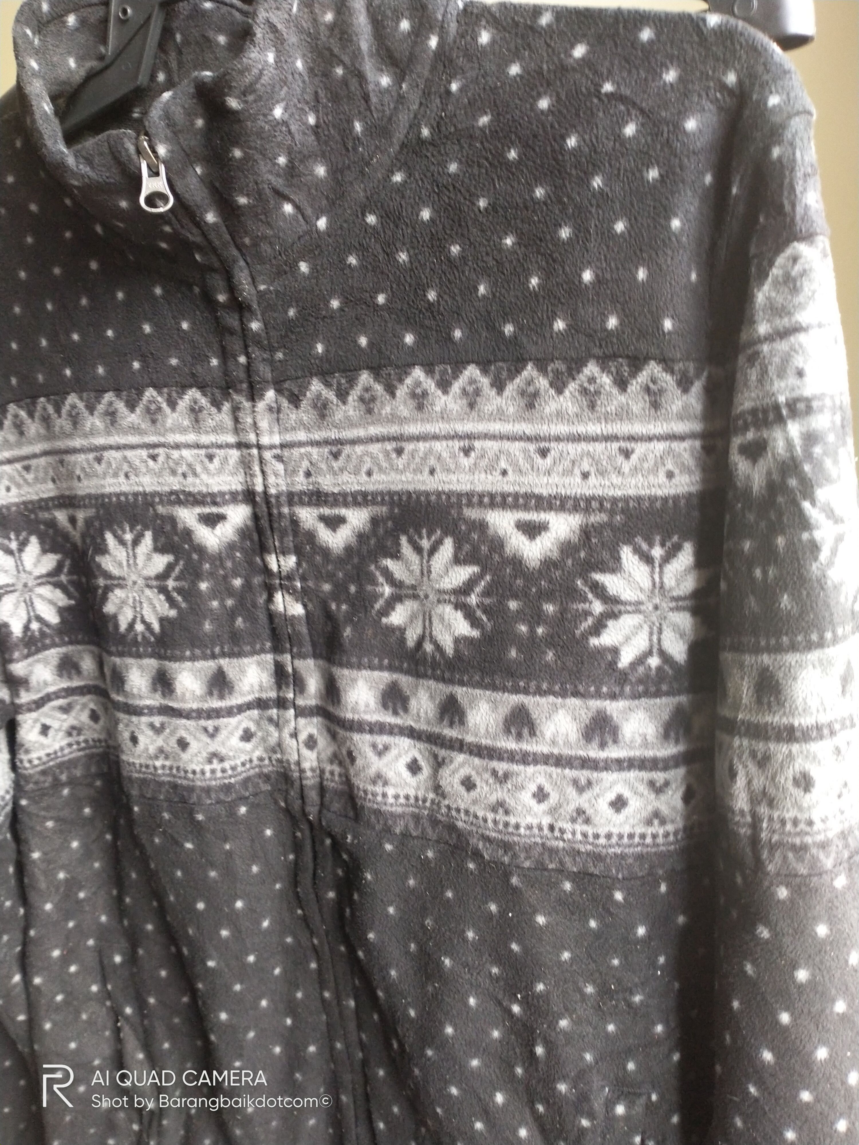 Japanese Brand × Uniqlo Jacquard pattern zip up fleece jacket Size US L / EU 52-54 / 3 - 4 Thumbnail