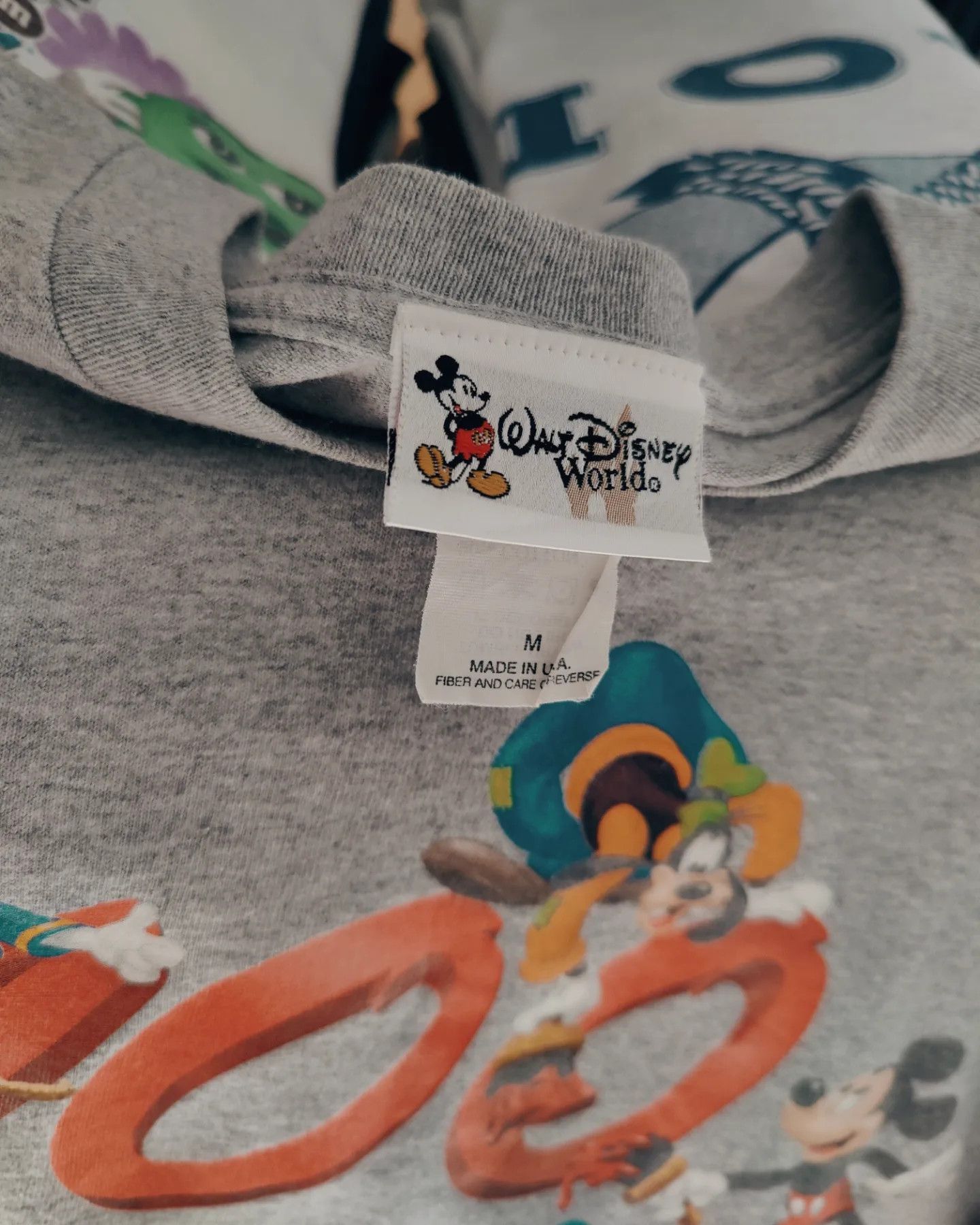 Disney × Mickey Mouse × Vintage vintage 90s - 100 Years of Magic, Walt Disney World Size US M / EU 48-50 / 2 - 5 Thumbnail