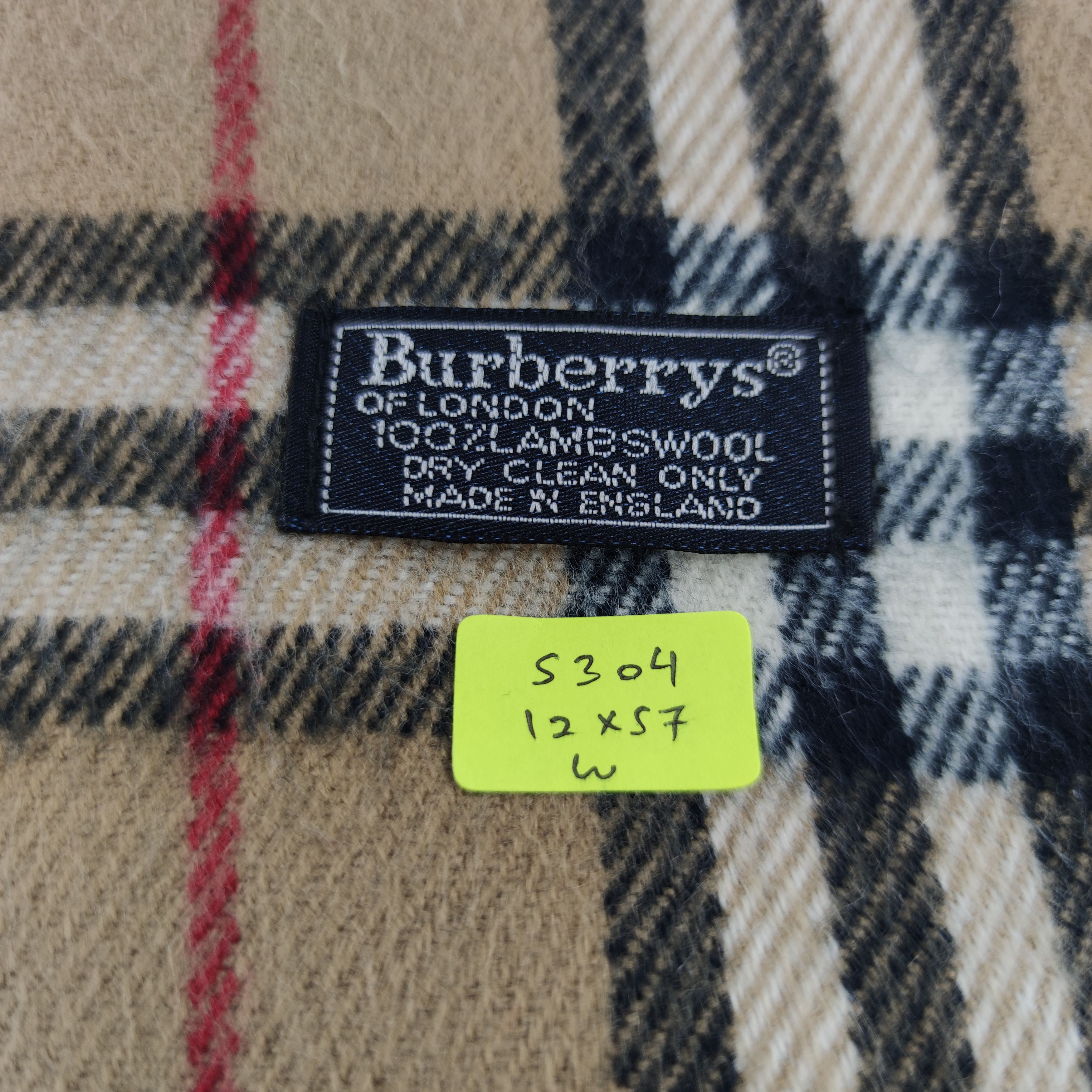 Burberry Burberry Nova Check Scarf/Muffler/Wool Size ONE SIZE - 4 Thumbnail