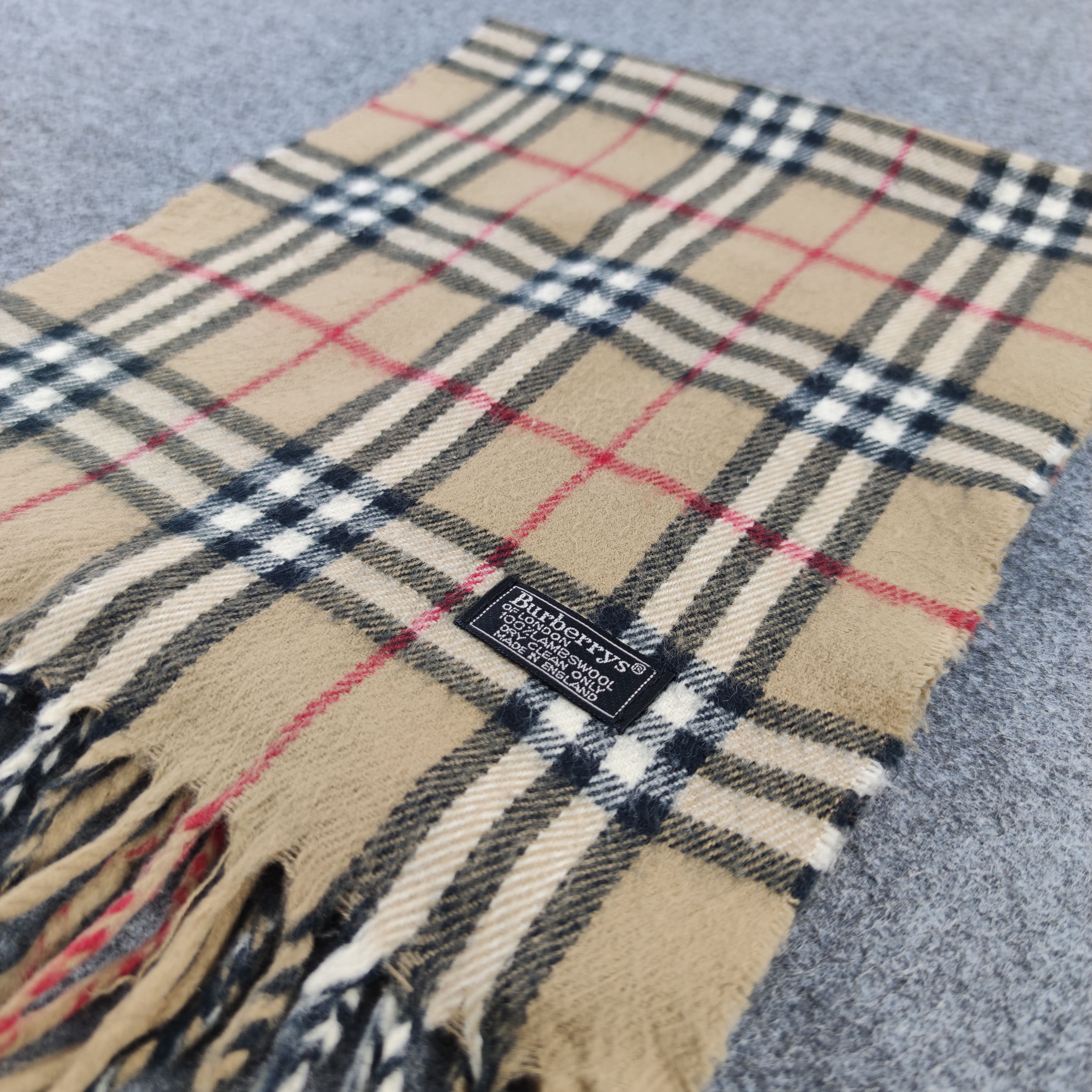 Burberry Burberry Nova Check Scarf/Muffler/Wool Size ONE SIZE - 3 Thumbnail