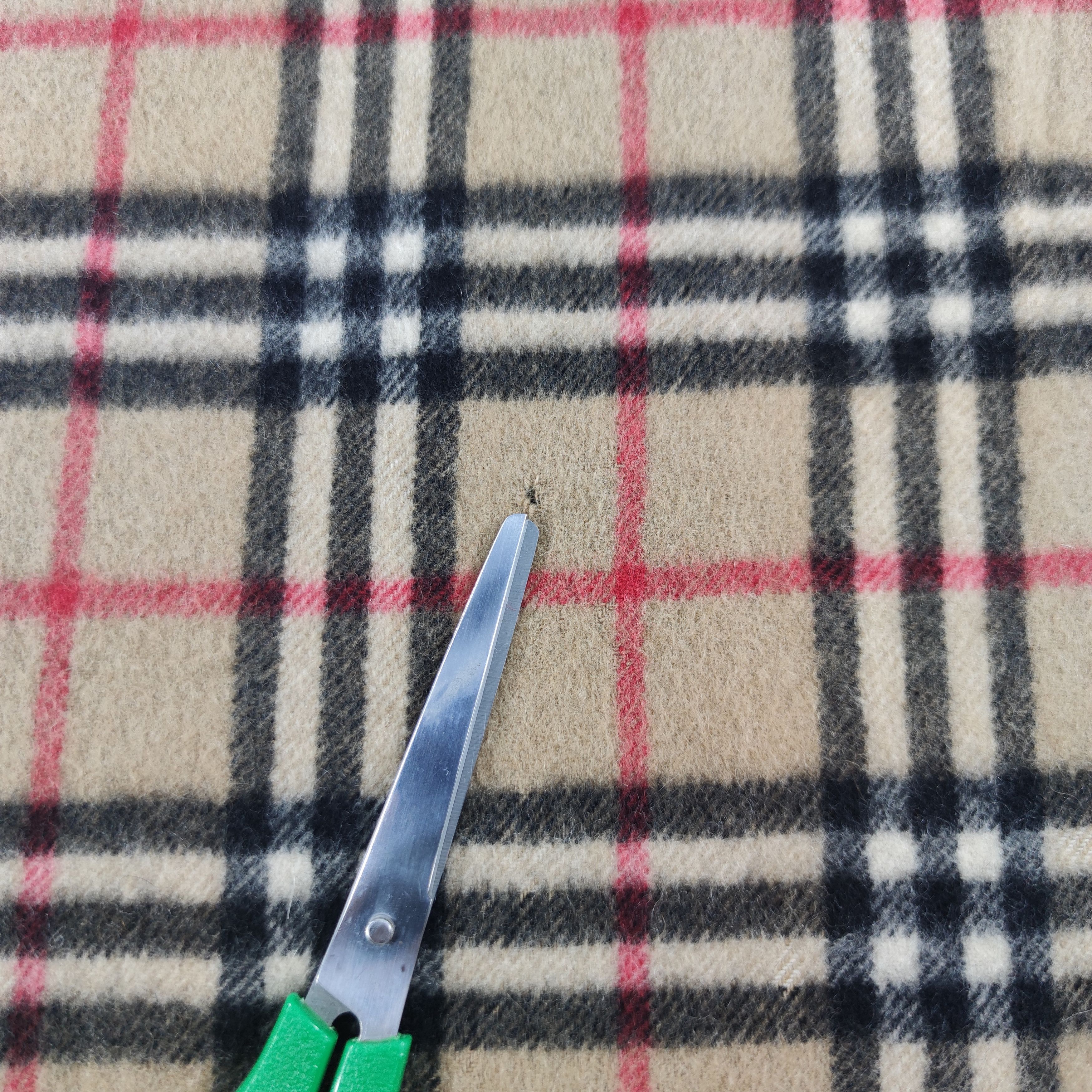 Burberry Burberry Nova Check Scarf/Muffler/Cashmere/S281 Size ONE SIZE - 2 Thumbnail