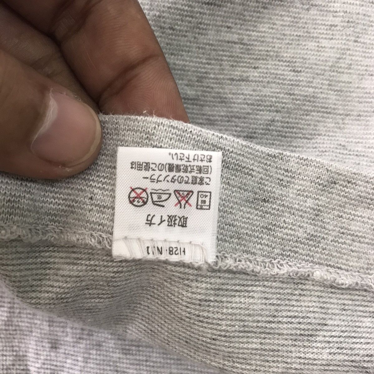 Converse × Vintage 💥Steals💥Vtg Converse Grand Mama Long Sleeve Size US L / EU 52-54 / 3 - 15 Thumbnail