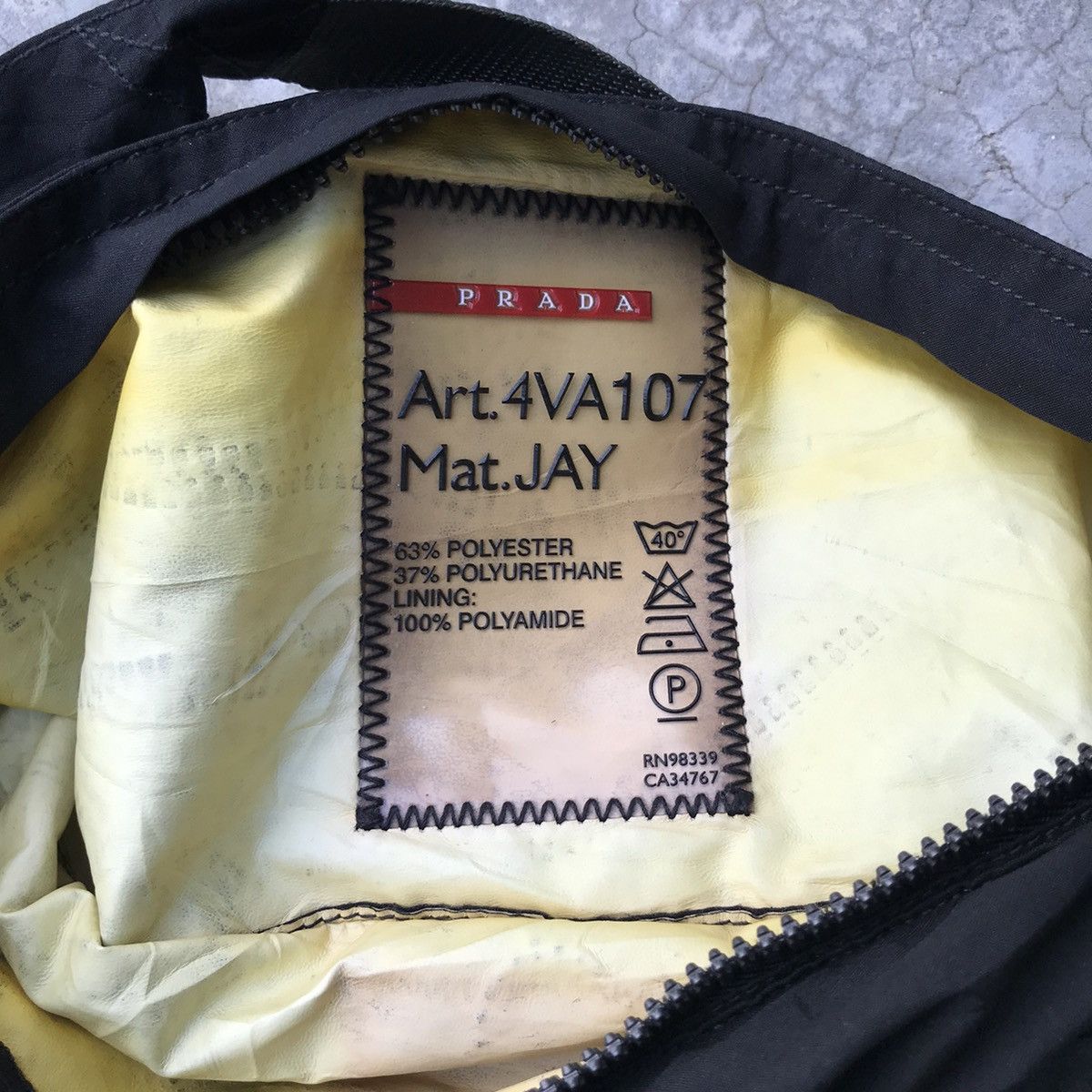 Prada AUTHENTIC PRADA WAISTBAG Size ONE SIZE - 10 Thumbnail