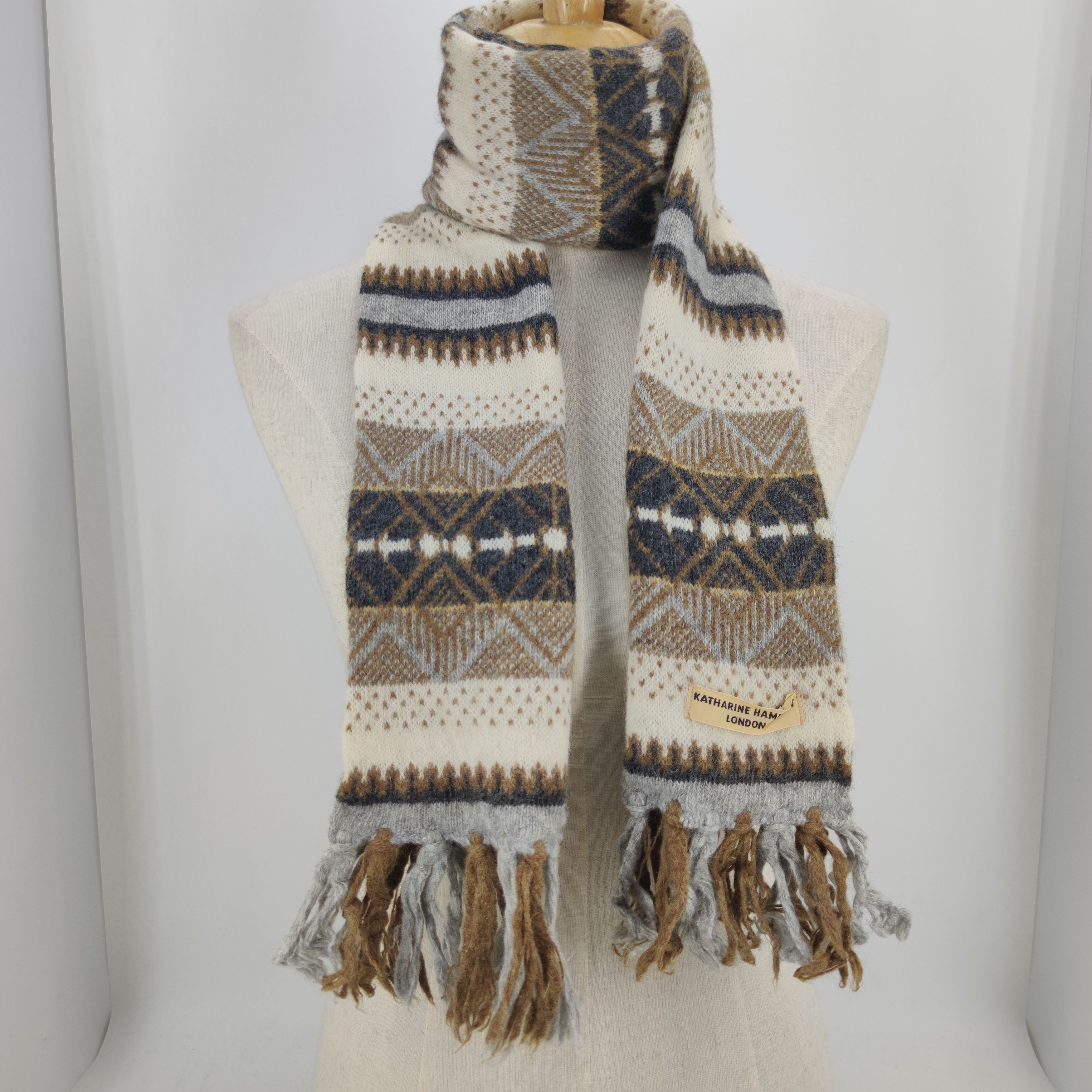 Katharine Hamnett London Katharine Hamnett Scarf/Muffler/Wool Size ONE SIZE - 1 Thumbnail