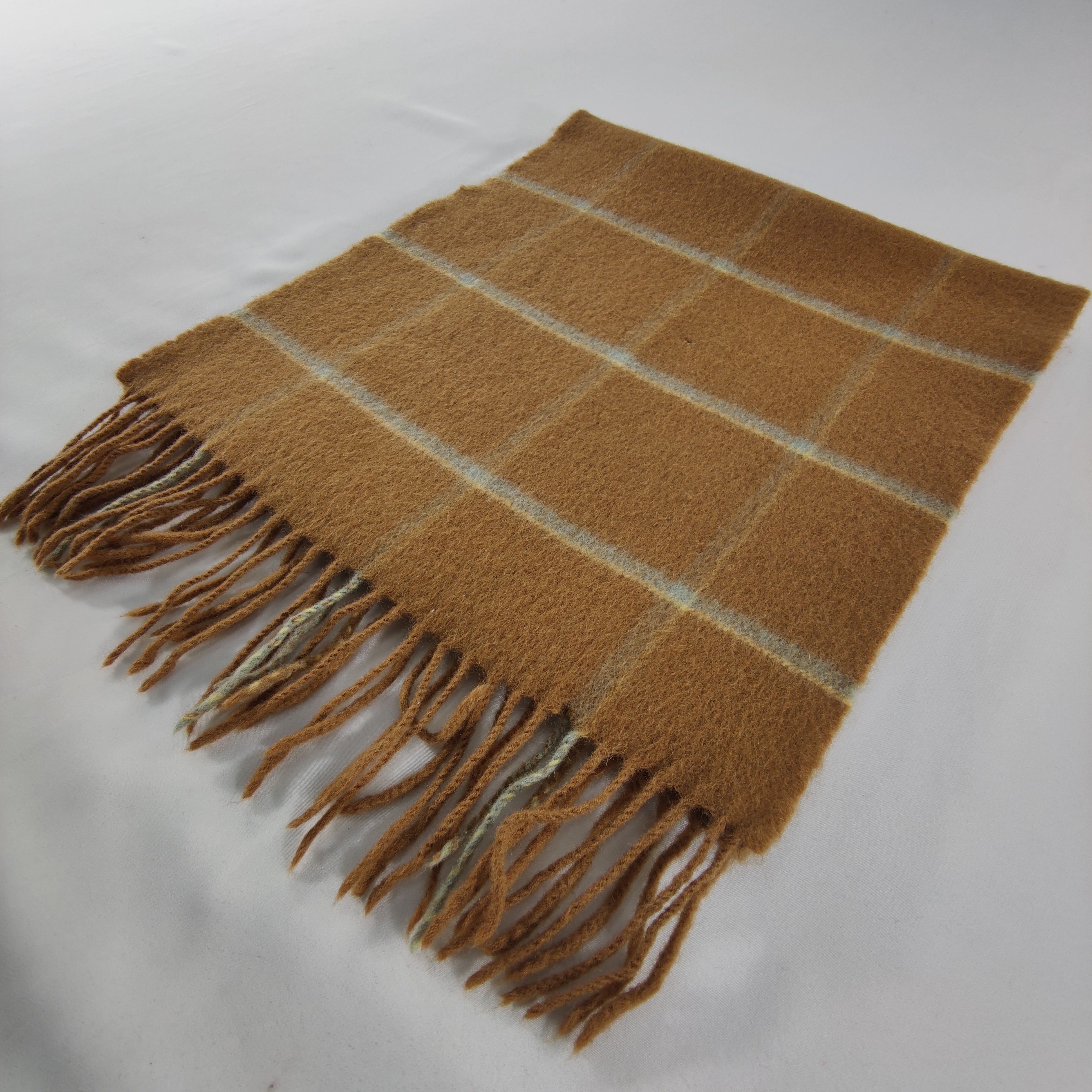 Johnstons Of Elgin Johnstons of Elgin Scarf/Muffler/Cashmere Size ONE SIZE - 3 Thumbnail