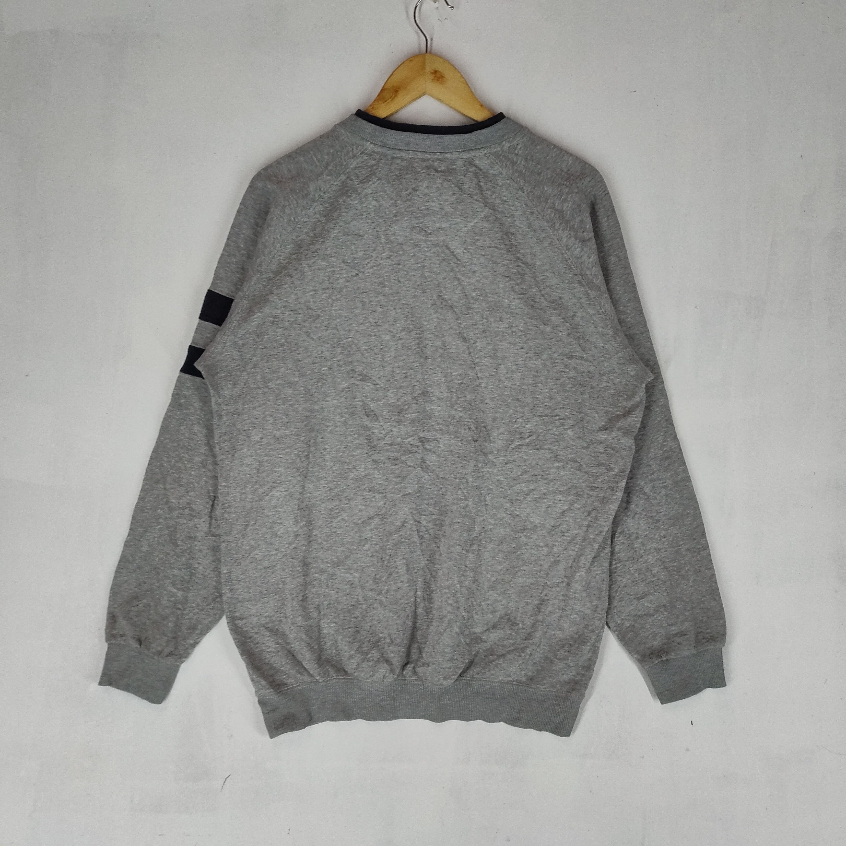 Hanes NORTH CAROLINA HANES Embroidery Spellout Sweatshirt Size US L / EU 52-54 / 3 - 6 Thumbnail