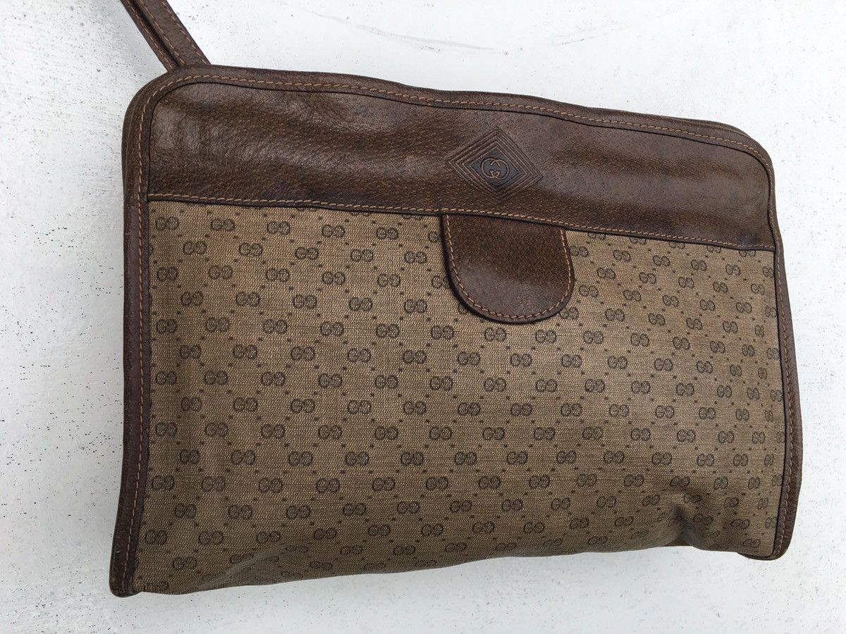 Gucci Vintage 90s Authentic Gucci Clutch Bag Size ONE SIZE - 4 Thumbnail