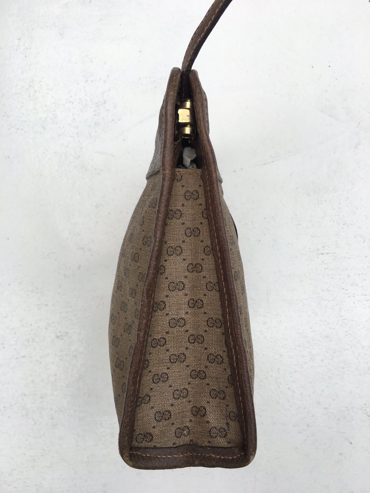 Gucci Vintage 90s Authentic Gucci Clutch Bag Size ONE SIZE - 9 Thumbnail