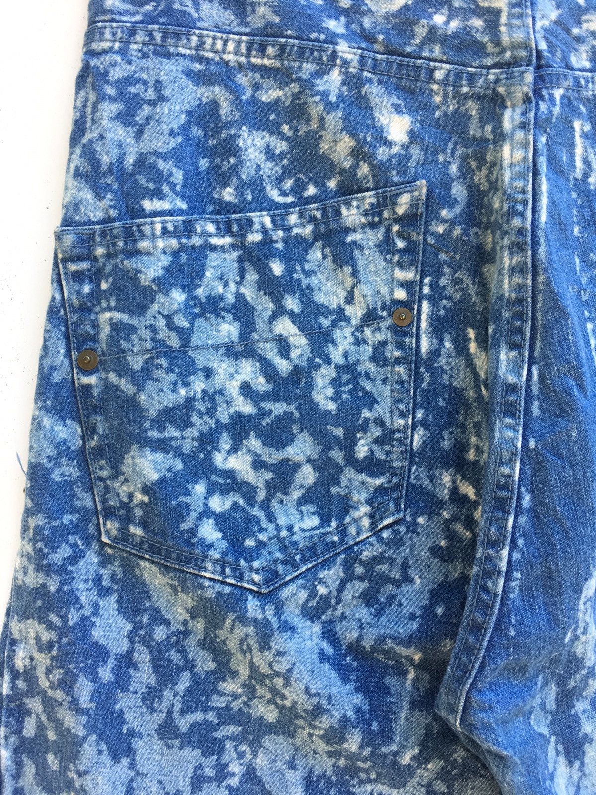 Frapbois Rare Japanese Brand Frapbois Denim Acid Wash Size US 34 / EU 50 - 20 Thumbnail